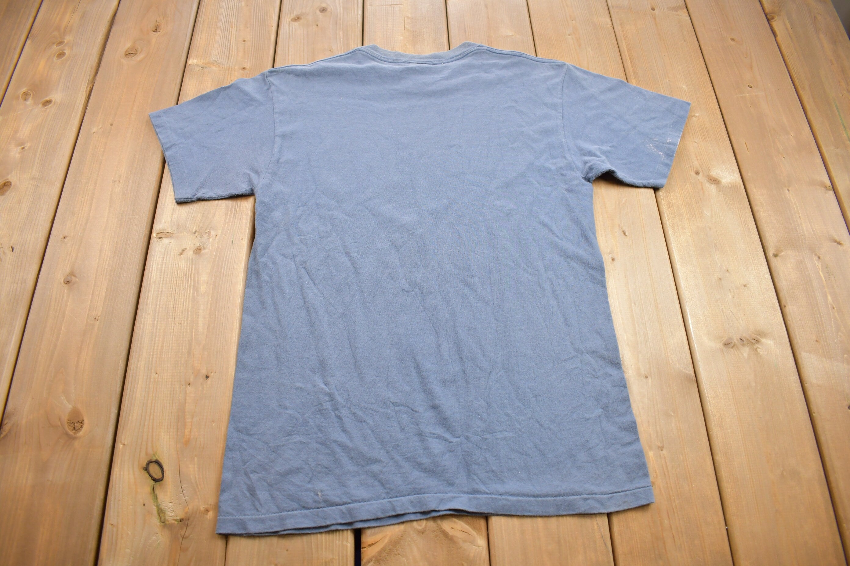 Vintage 1990s Wolf Dream Catcher Anvil Graphic T-Shirt