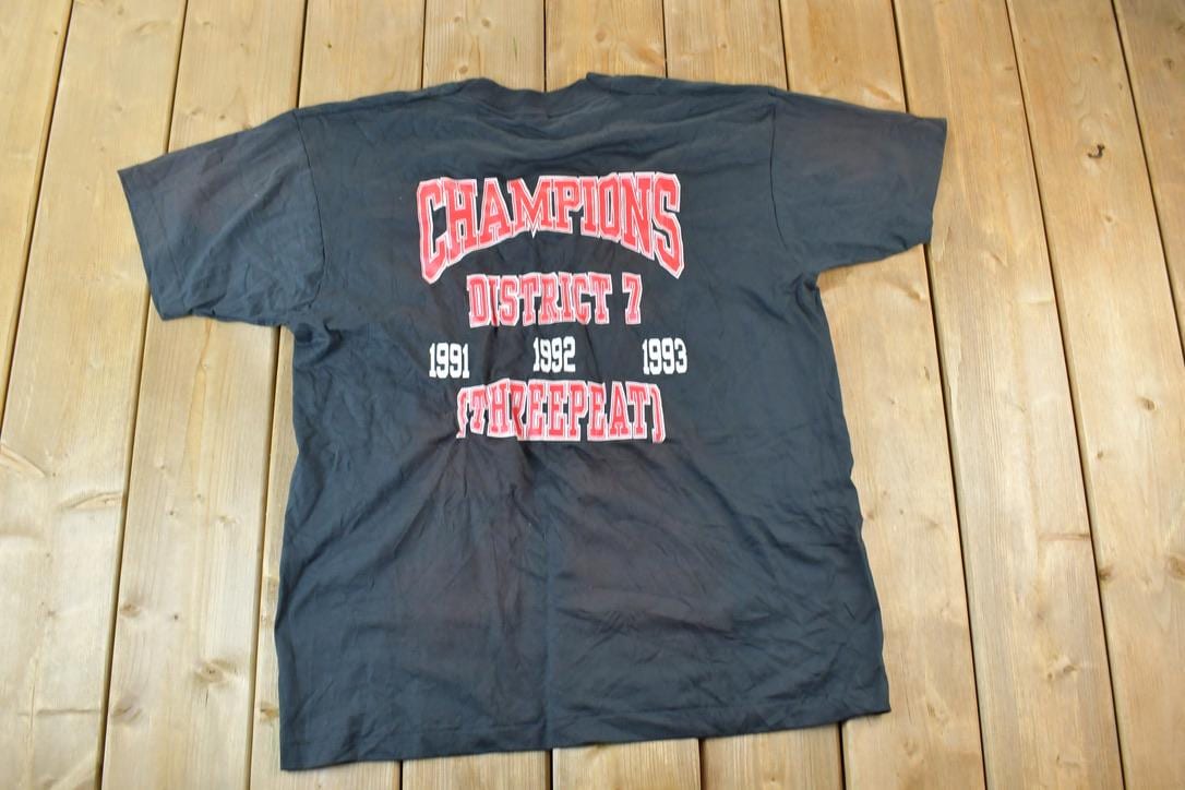 Vintage 1990s Alexandria Basketball Souvenir T-Shirt