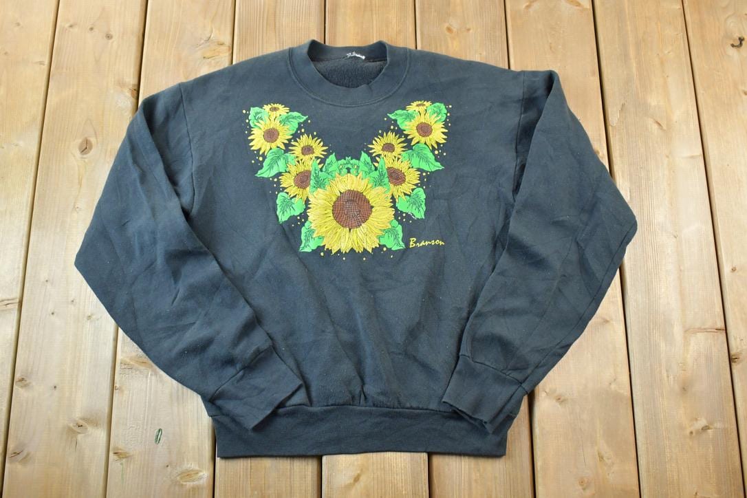 Vintage 1990s Branson Sunflowers Outdoorsman Crewneck Sweatshirt