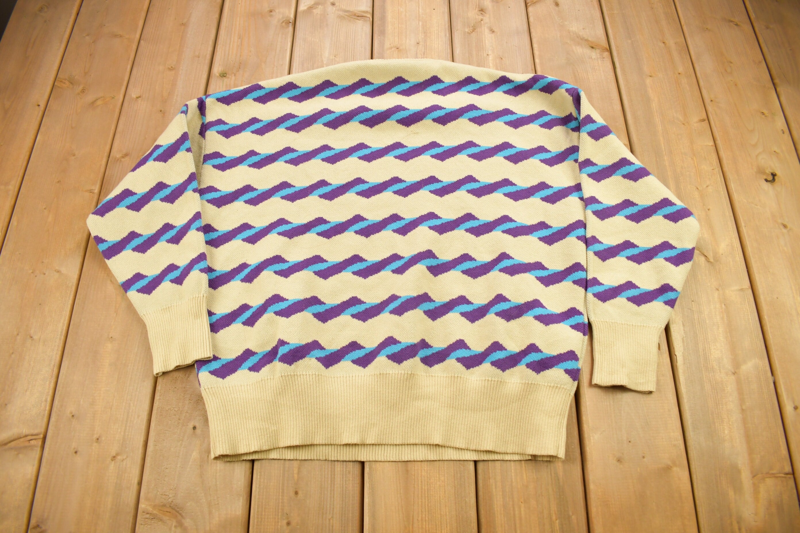Vintage 1990s Abstract Patterned Knitted Crewneck Sweater