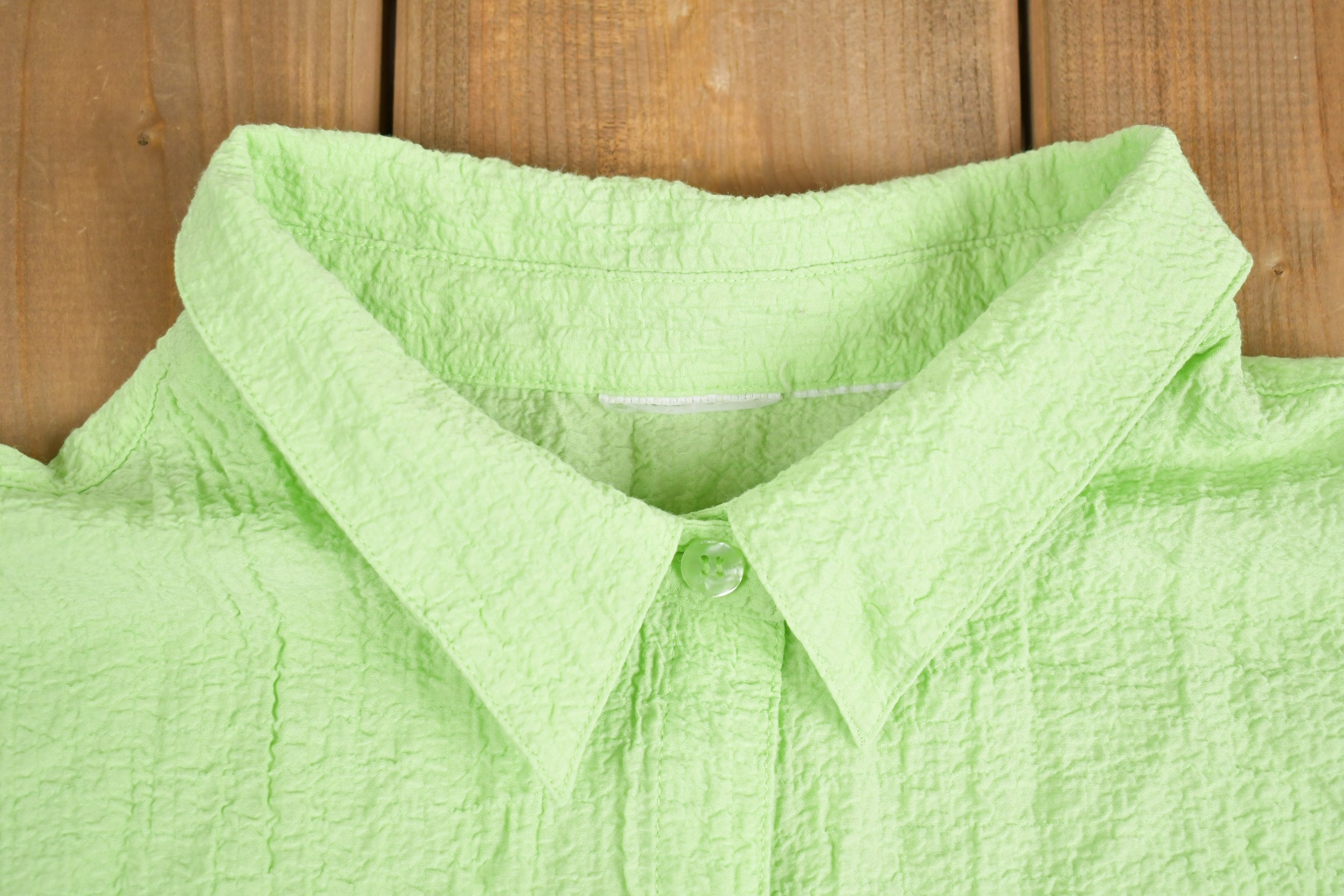Vintage 1990s Blank Green Button Up Shirt /