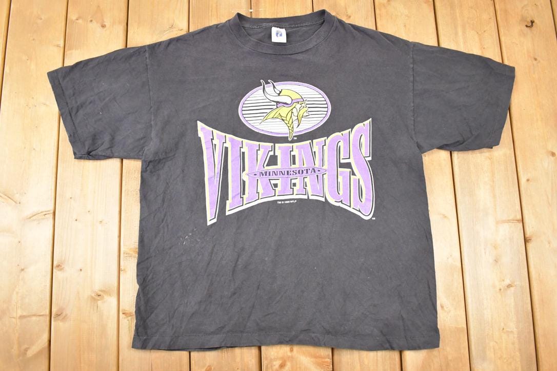 Vintage 1996 Logo 7 Minnesota Vikings NFL T-Shirt Men's XL