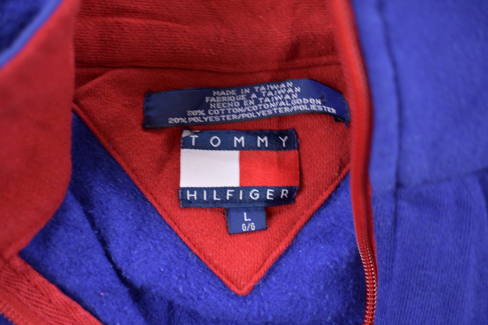 Vintage 1990s Tommy Hilfiger Embroidered Fleece Pullover Sweater