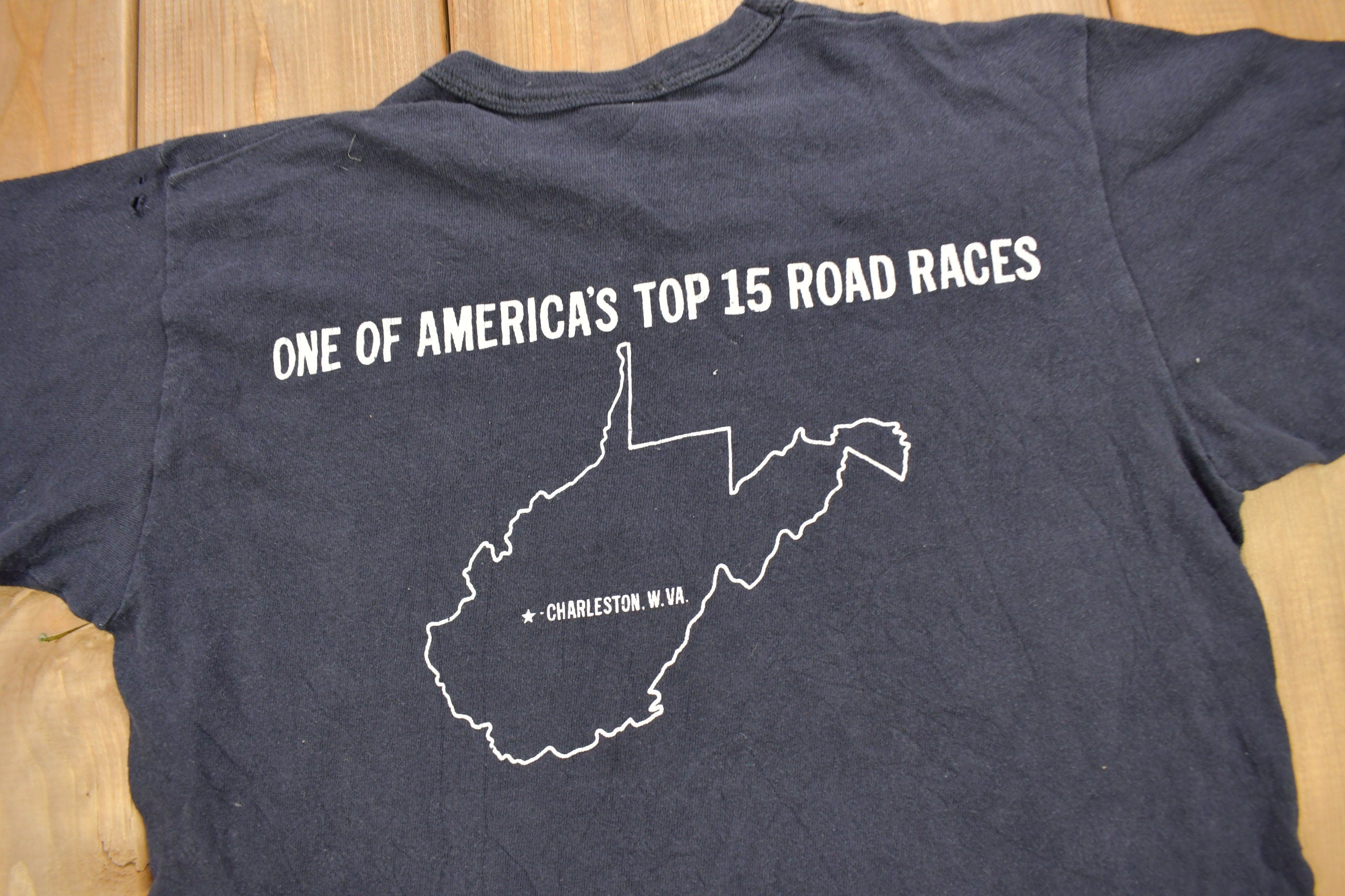 Vintage 1979 Charleston West Virginia Distance Run Graphic T Shirt
