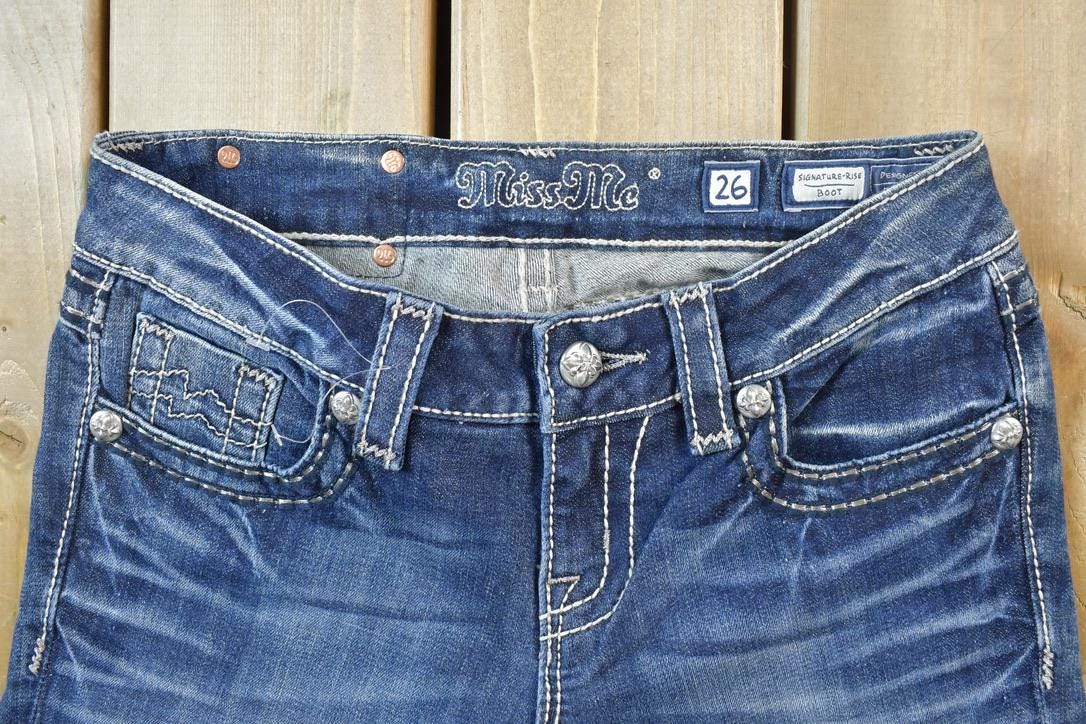 Vintage Y2K Miss Me Bedazzled Low Rise Jeans Size 26x31