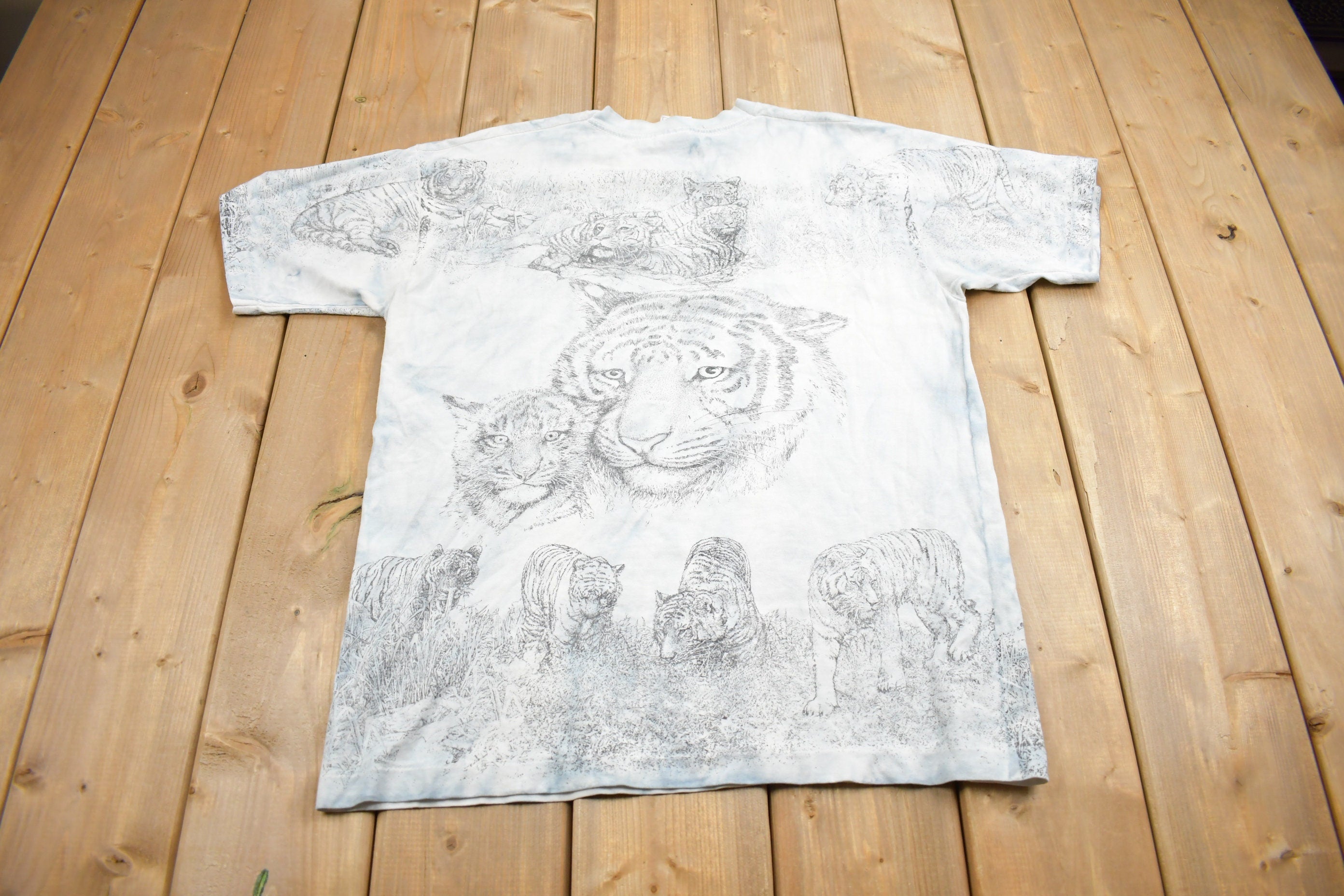 Vintage Y2K Tiger Graphic All Over Print T Shirt / Outdoorsman / 90s / Streetwear Fashion / Animal Tee