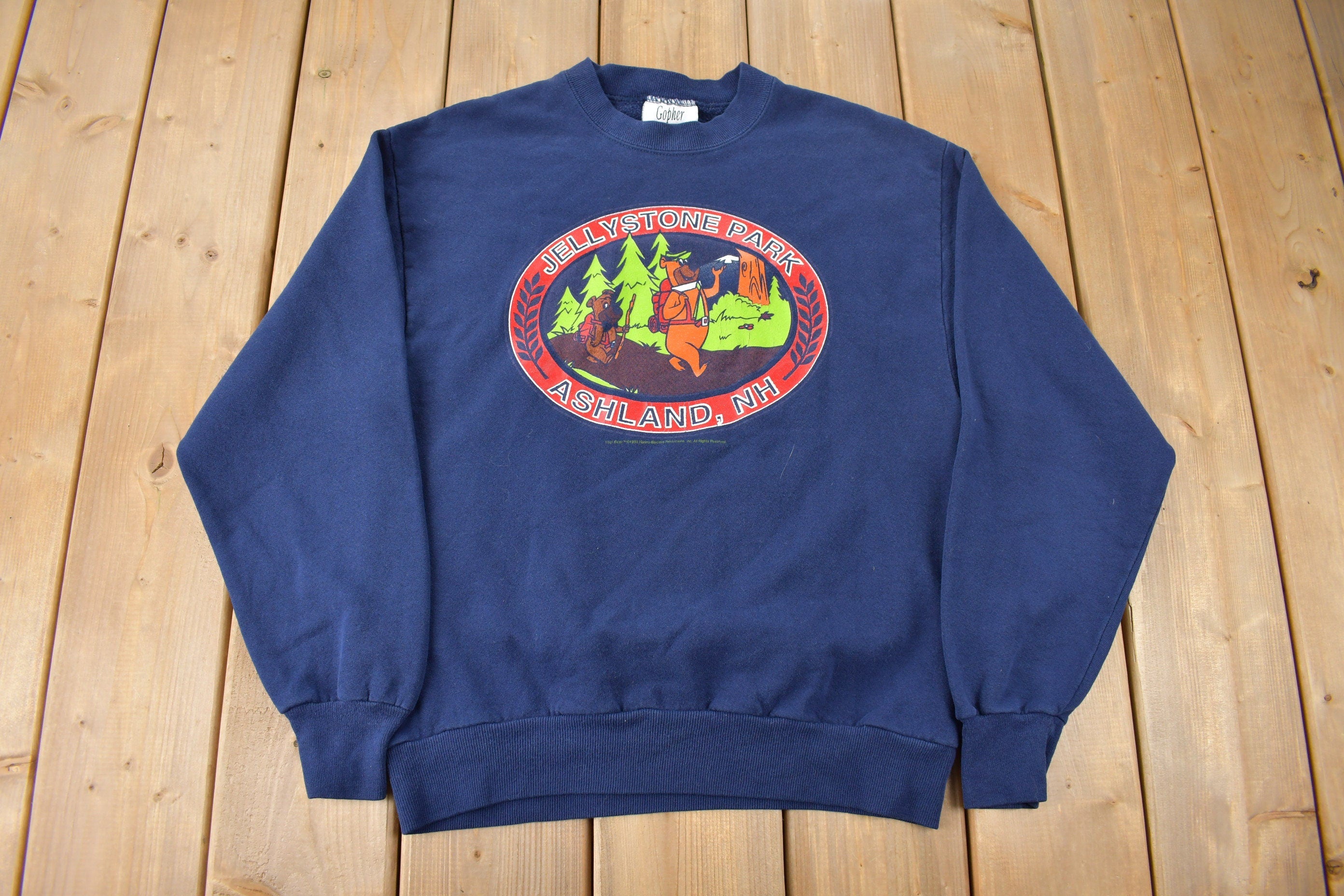 Vintage 1995 Yogi Bear Jelly Stone Park Crewneck Sweatshirt Made In USA