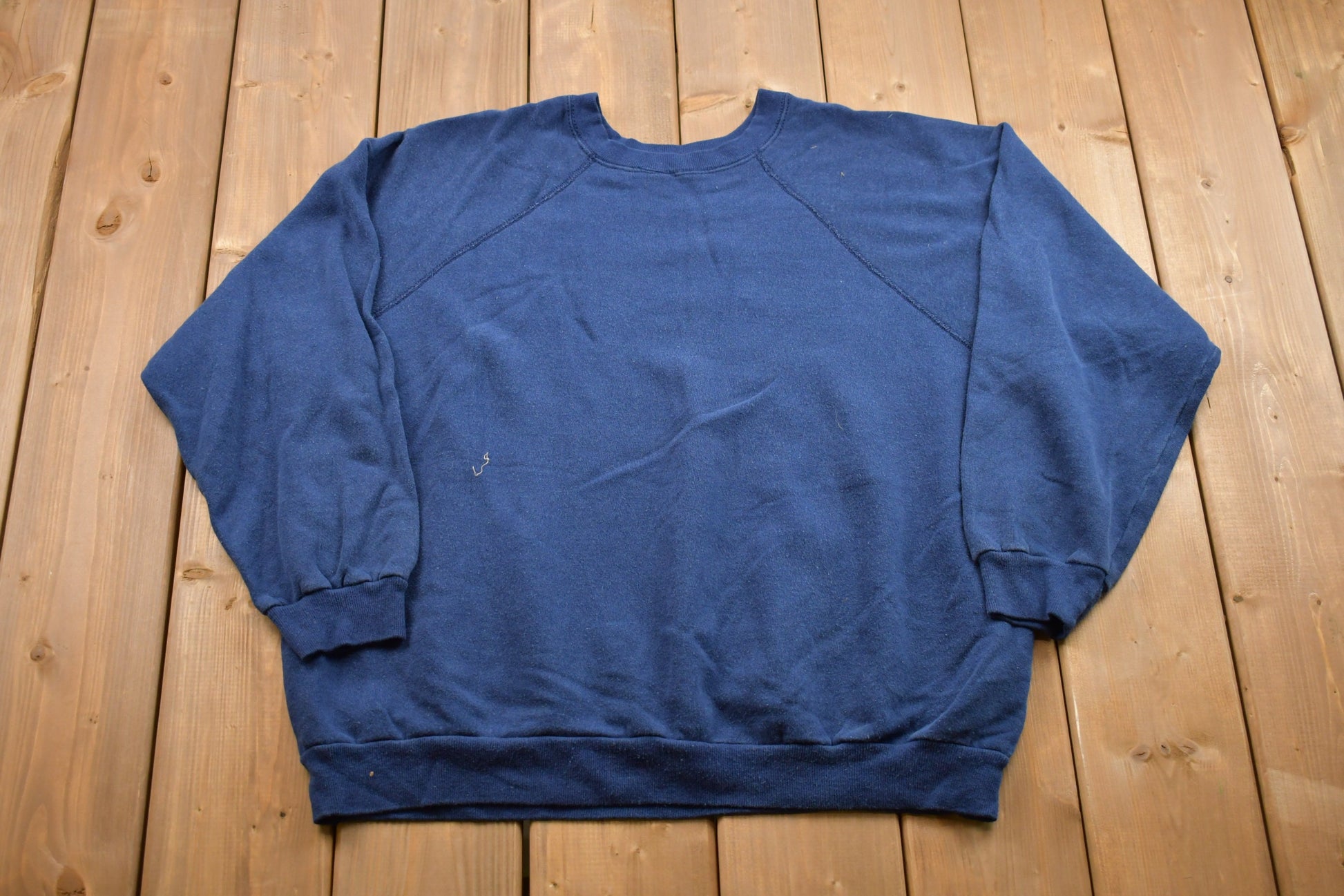 Vintage 1980s Basic Crewneck Sweatshirt