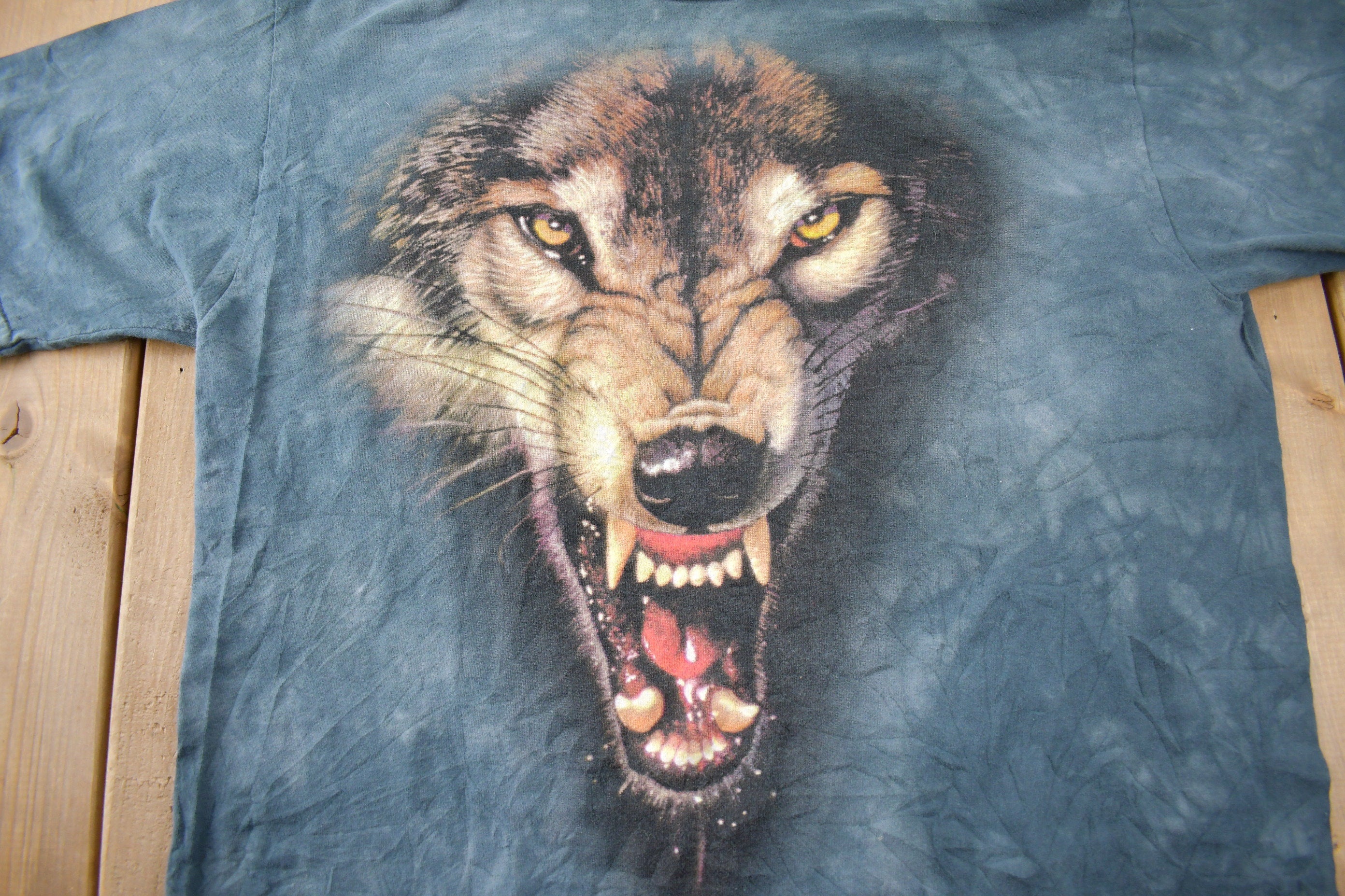 Vintage 1999 Angry Wolf Graphic Tie Dye The Mountains T-Shirt