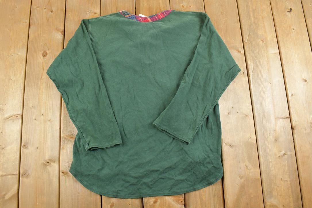 Vintage 1990s Pooh Bear Disney Cartoon Promo Quarter Button Long Sleeve T-Shirt