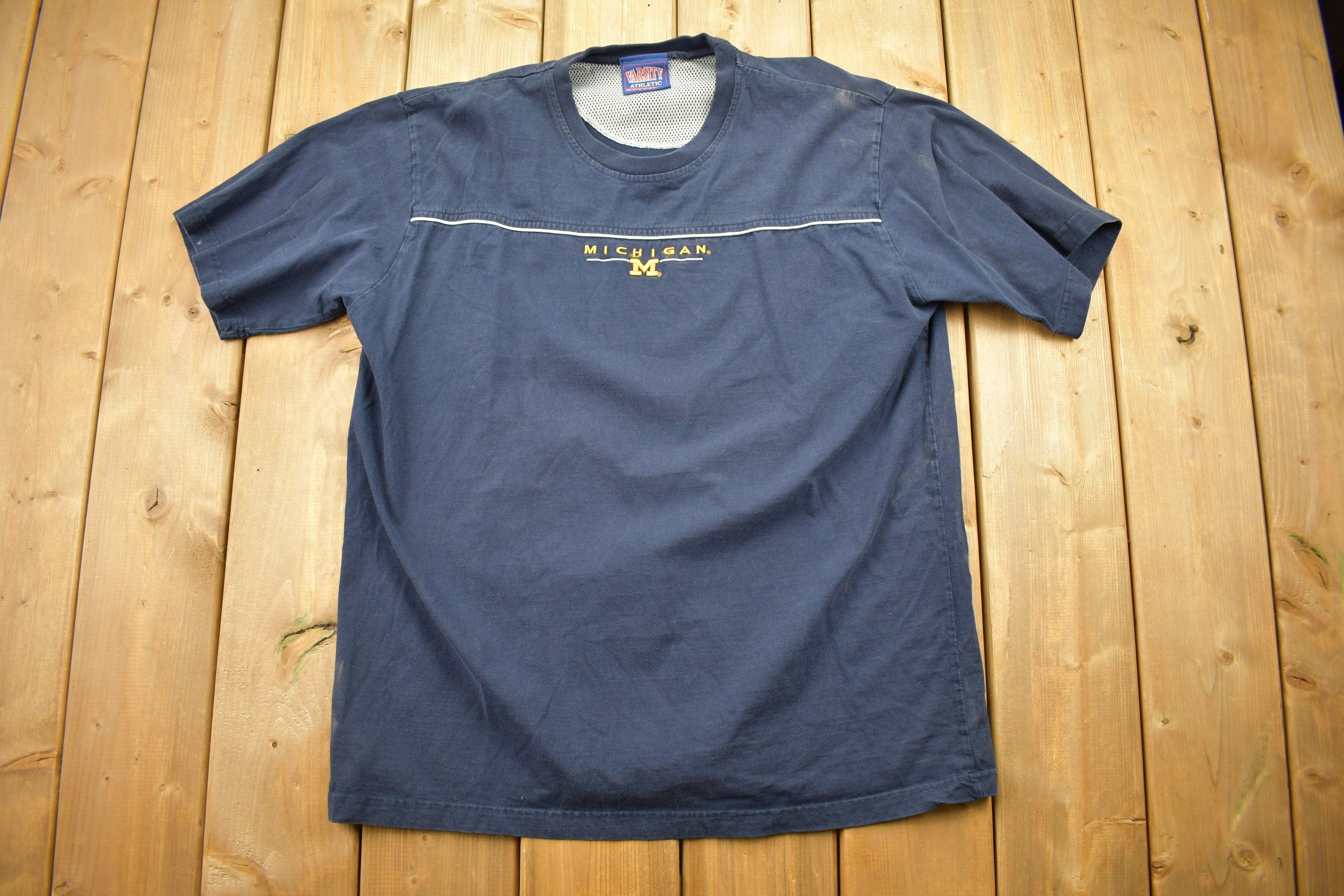 Vintage 1990s University Of Michigan Wolverines T Shirt  Vintage T-Shirt  Wolverines  Embroidered  NCAA  Streetwear Fashion