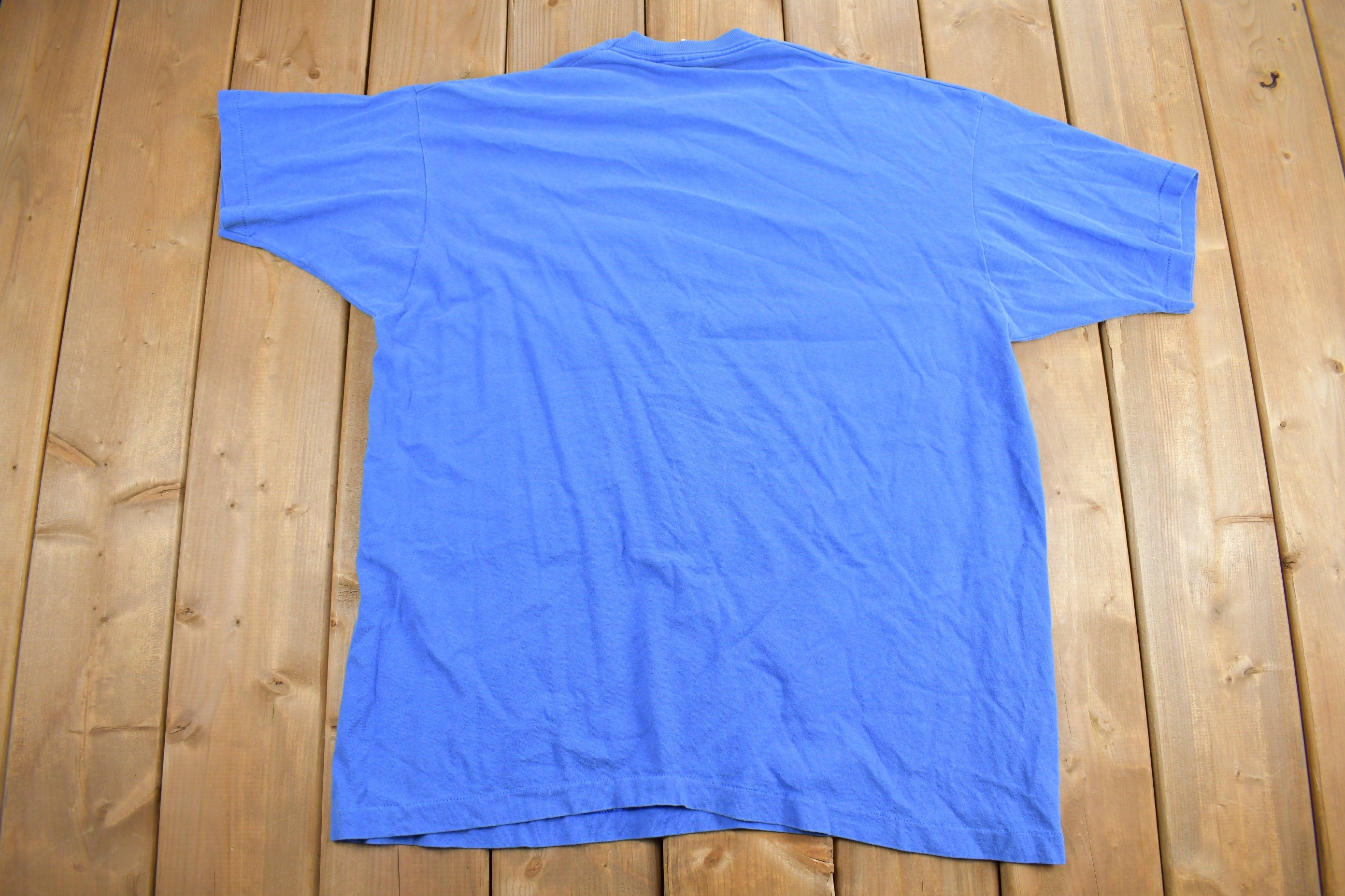 Vintage 1990s Blue Fruit of the Loom Blank Pocket T-Shirt