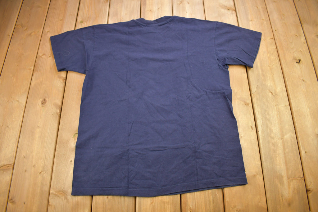 Vintage 1990s Hugs & Kisses Graphic T Shirt