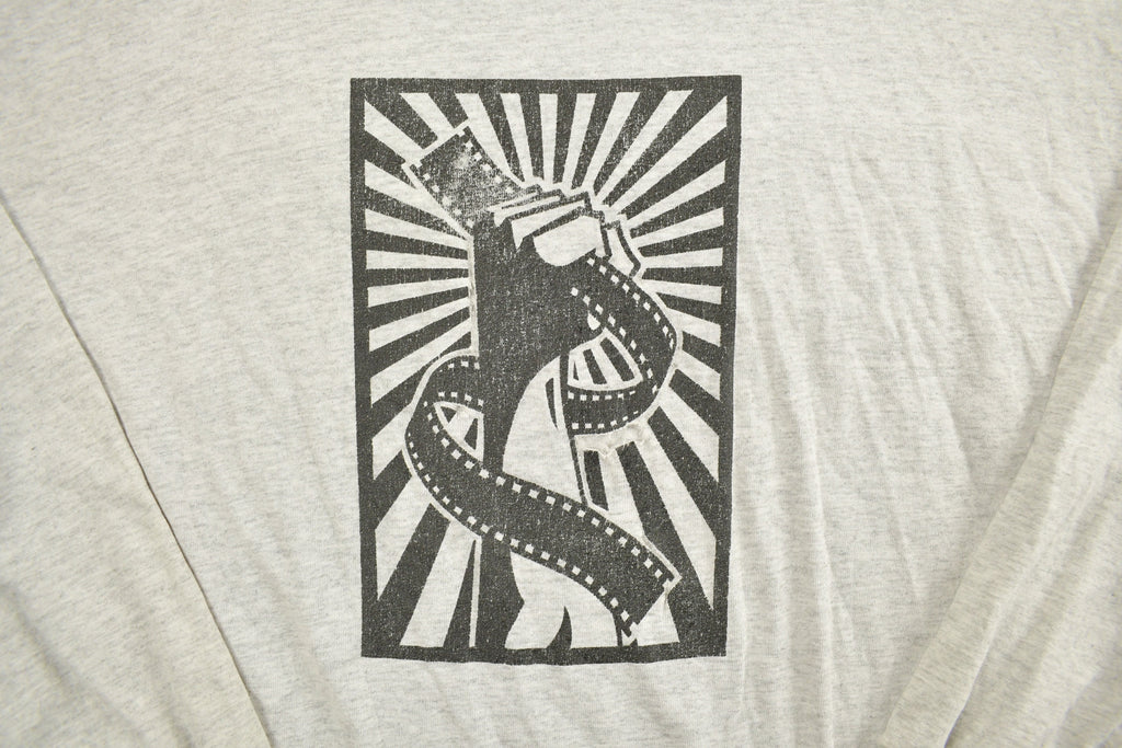 Vintage 1990s New World Editorial Movie Film Graphic T-Shirt
