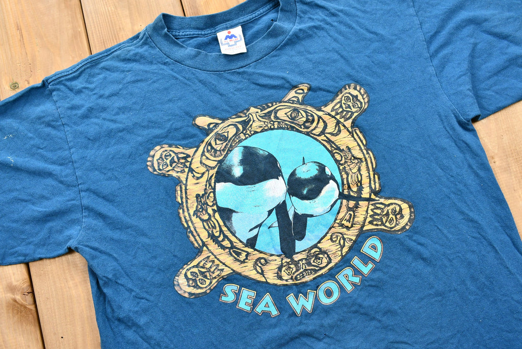 Vintage 1990s Sea World Orca Killer Whales T-Shirt