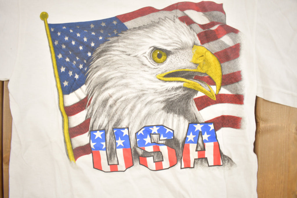 Vintage 1990s American Bald Eagle Graphic T-Shirt