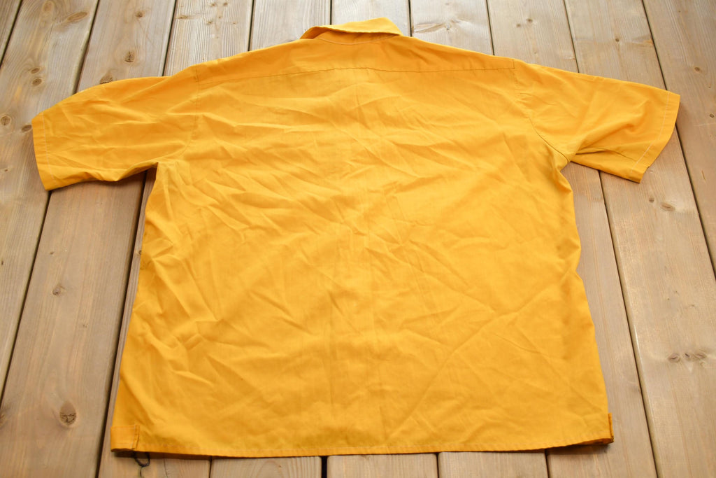 Vintage 1970s Manhattan "The Nut Shirt" Novelty Casual Short Sleeve Button Up