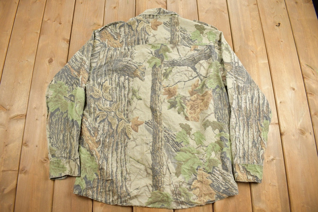 Vintage 1990s Sports Afield Real Tree Camouflage Button Up Shirt