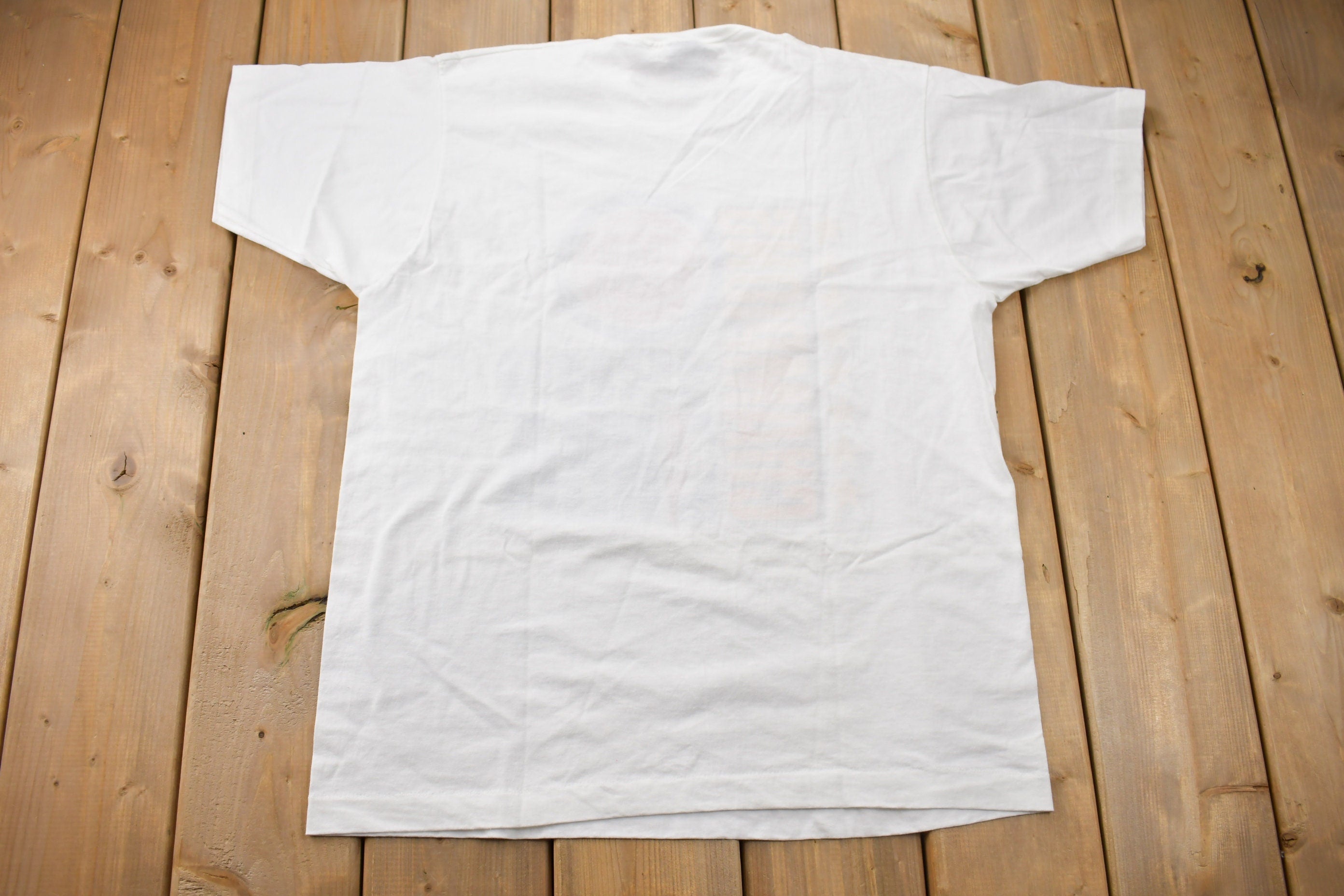 Vintage 1989 Detroit Pistons NBA World Champions Graphic T-Shirt