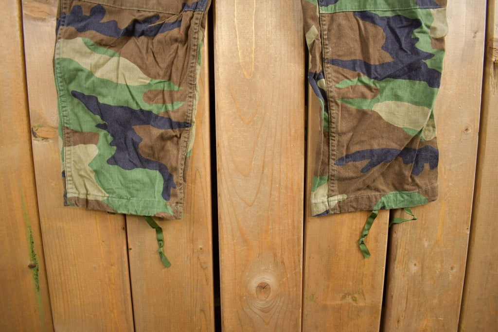 Vintage 1990s Army Camouflage Cargo Pants Size 31x29