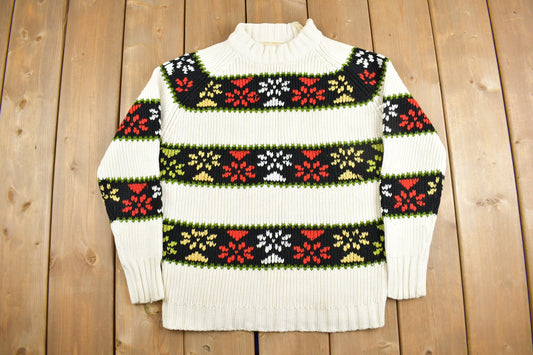 Vintage 1970s Hand Knitted Crewneck Sweater / Vintage 70s Christmas Sweater / All Over Pattern / Colorful / Sweatshirt / True Vintage