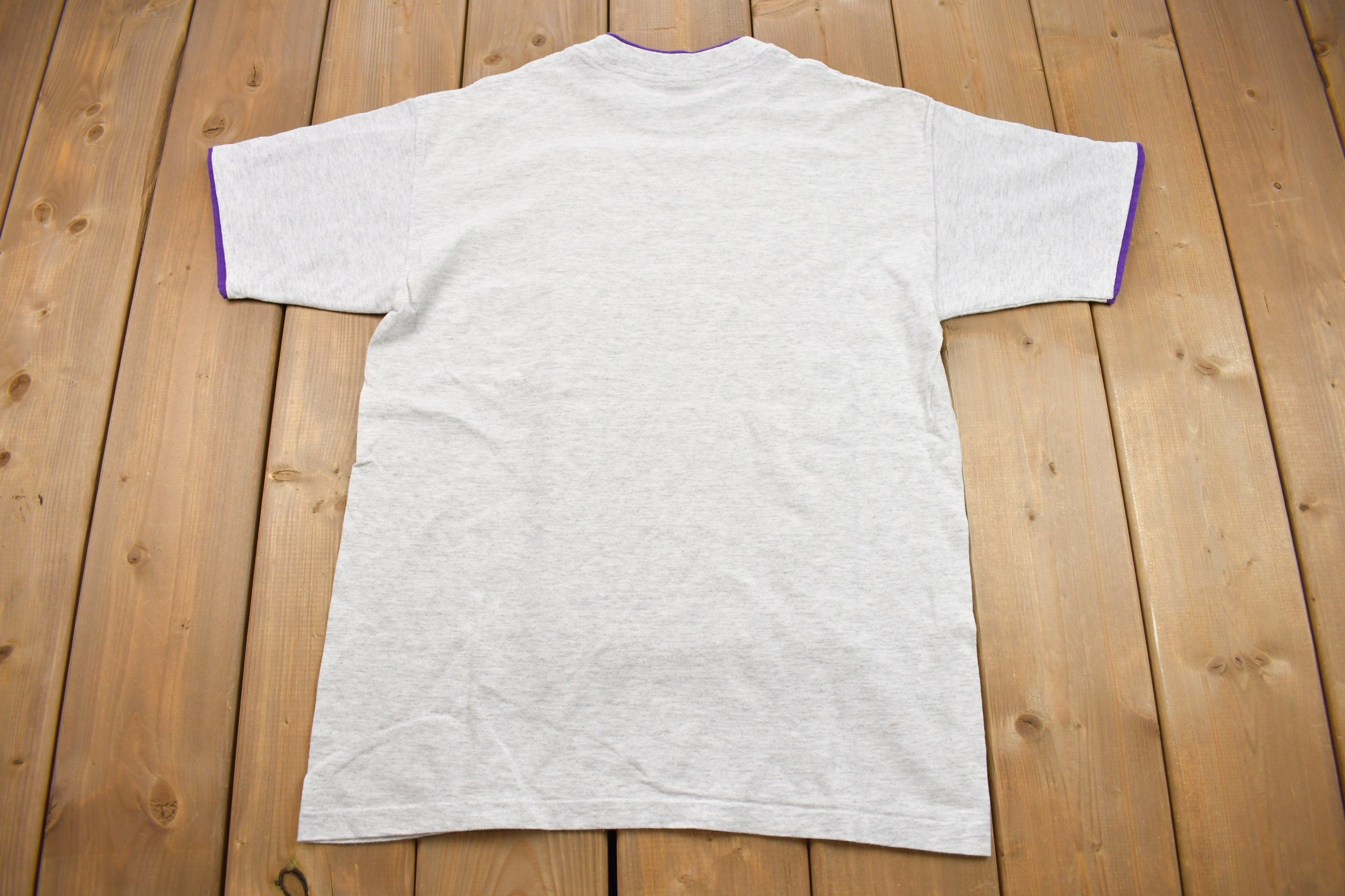 Vintage 1992 Ragan's Beach and Racquet Club Graphic T Shirt