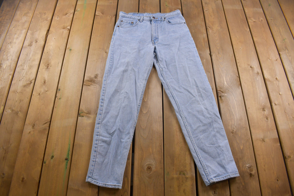 Vintage 1990s Levi's 550 Red Tab Jeans Size 32 x 31