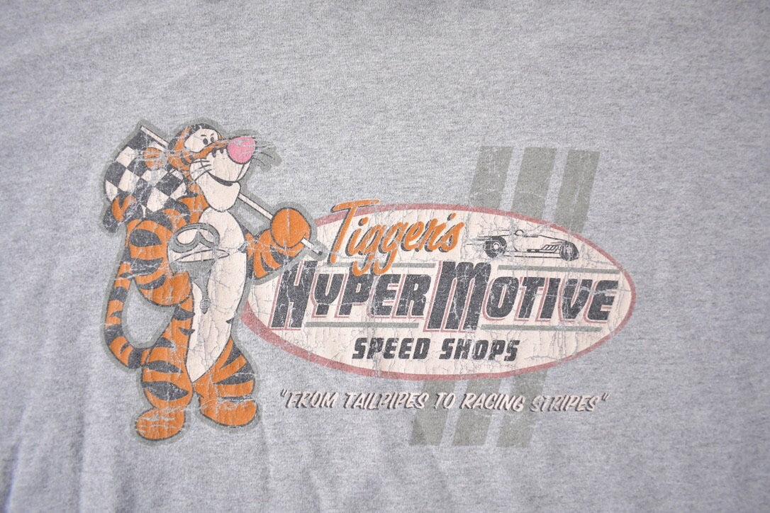 Vintage 1990s Disney Tiggers Hyper Speed Shop Motive Graphic T-Shirt Size L