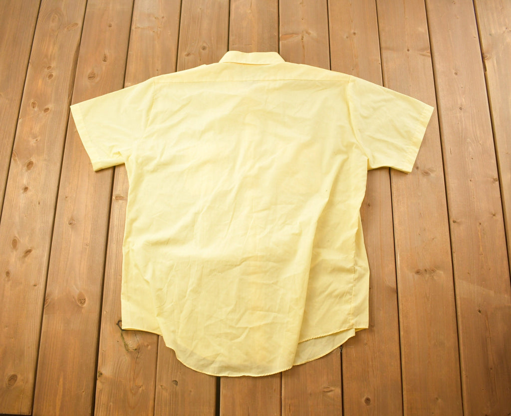 Vintage 1990s Wickfield Basic Button Up Shirt