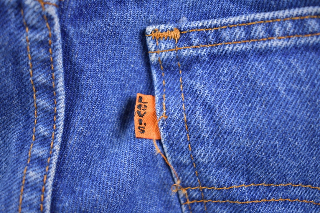 Vintage 1990s Levi 505 Orange Tab Jeans Size 34 x 28