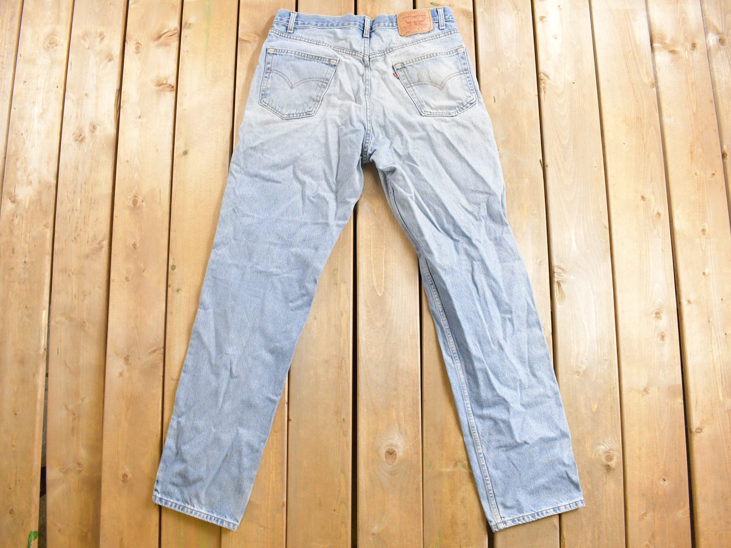 Vintage 1990s Levi's 505 Red Tab Jeans Size 34 x 36