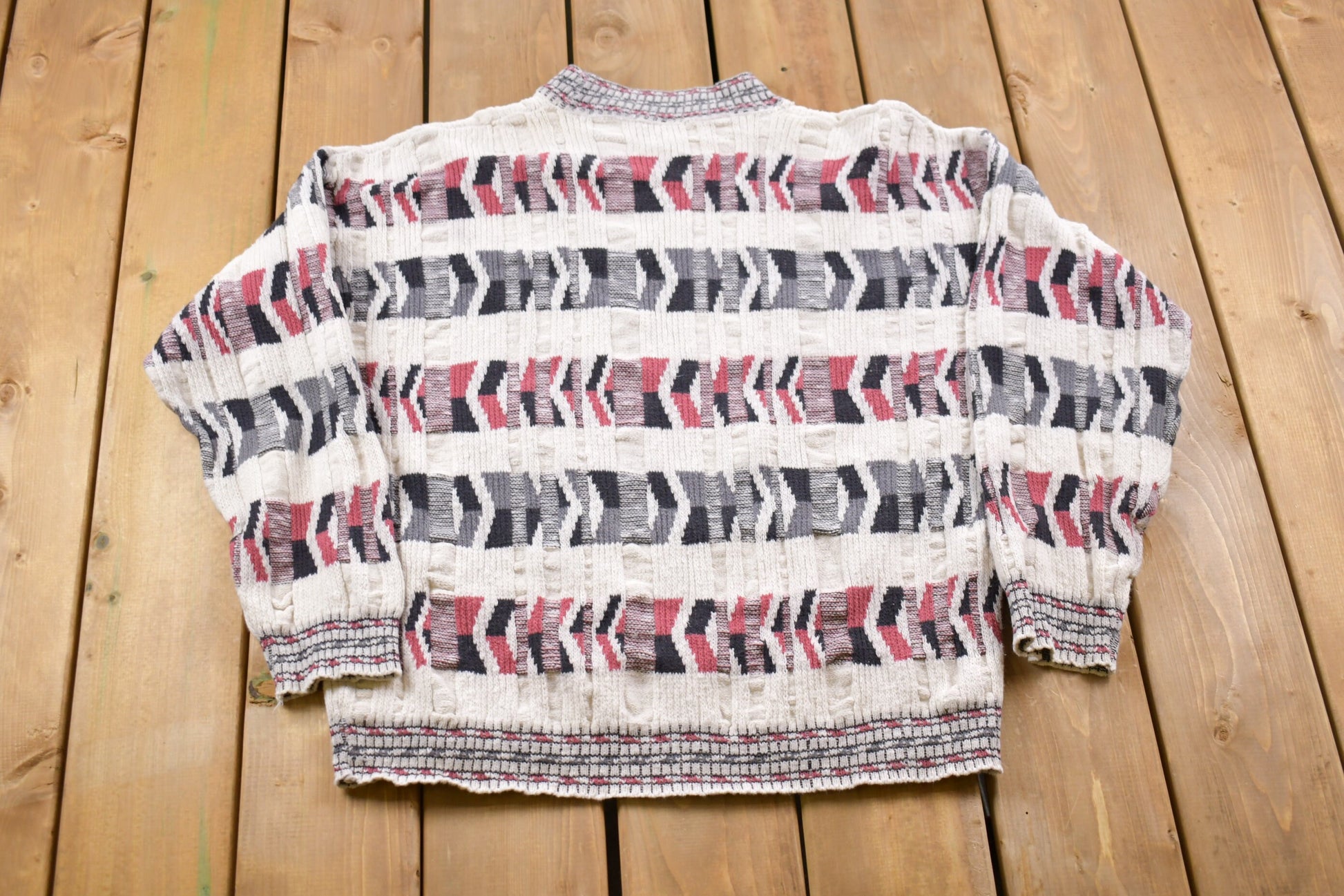 Vintage 1990s 3D Colored Cable Knit Crewneck Sweater / Vintage 90s Crewneck / Abstract Patterns / / Streetwear