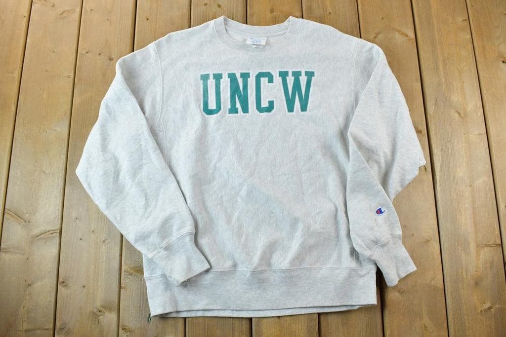 Vintage 1990s UNC Wilmington Seahawks Champion Reverse Weave Crewneck Sweatshirt