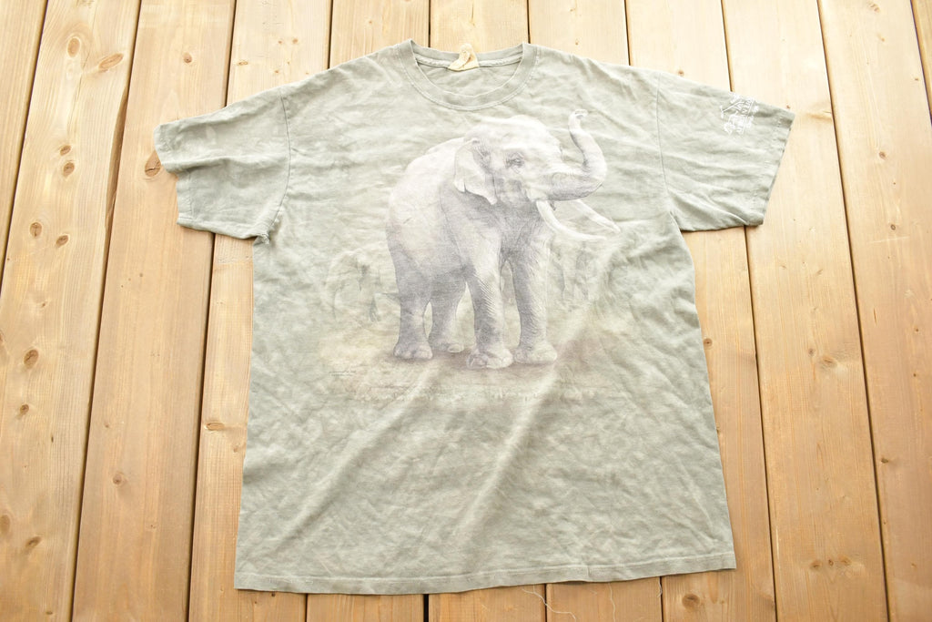Vintage 1990s African Lion Safari Elephant Theme Graphic T-Shirt