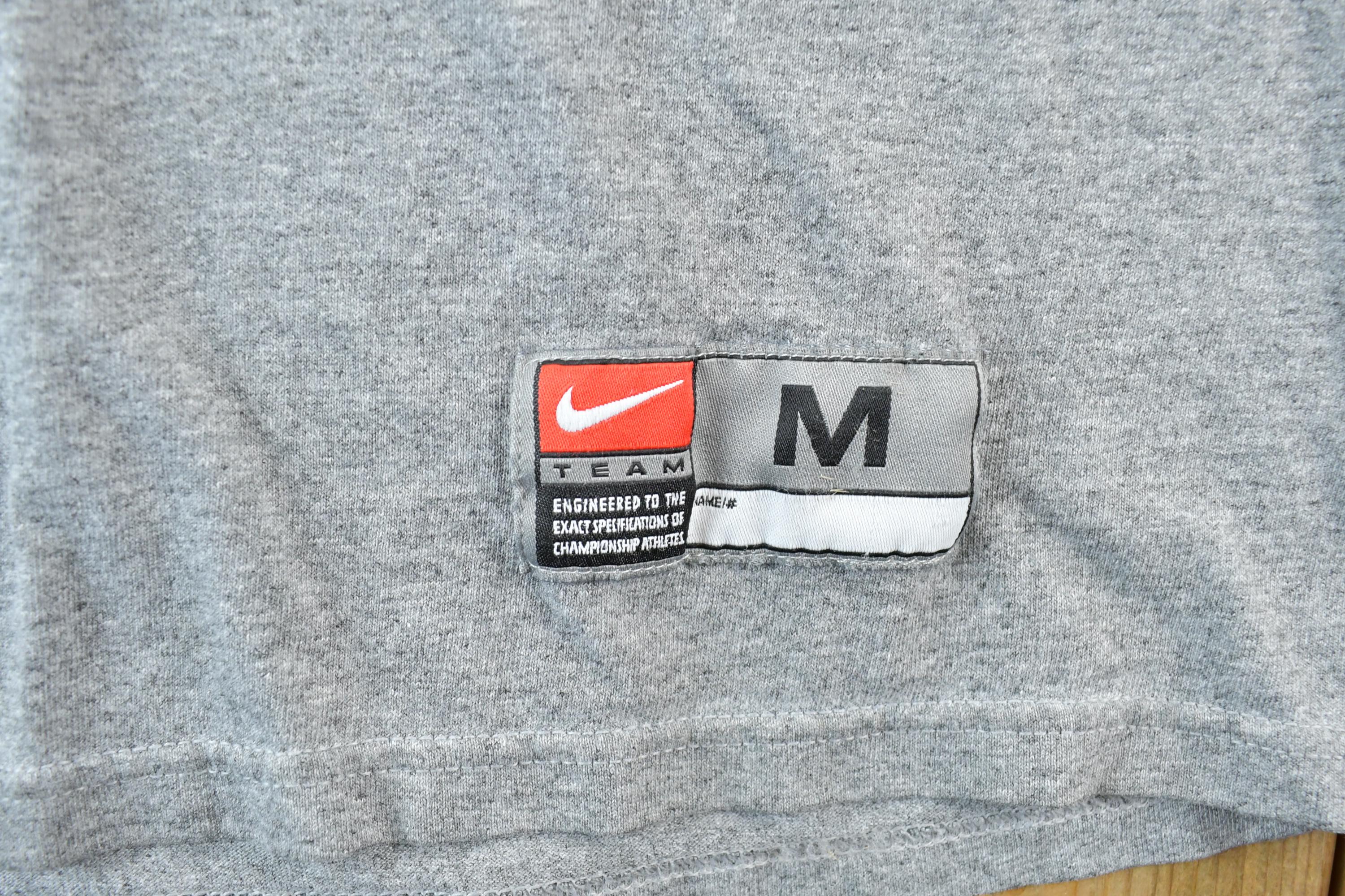 Vintage 1990s Team Nike Michigan Graphic T-Shirt