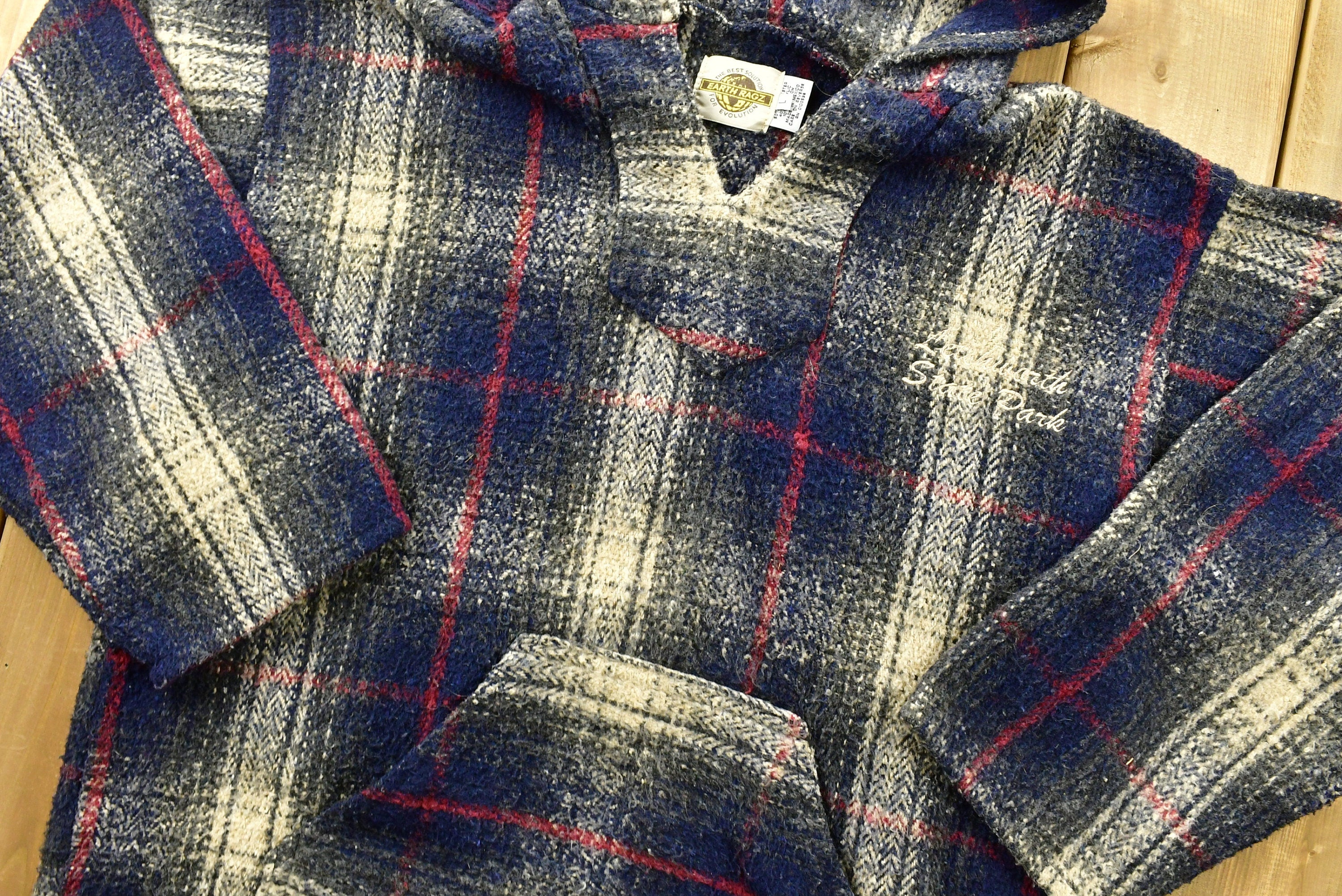 Vintage 90's Earth Ragz Knitted Hoodie