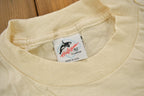 Vintage 1992 Tropical Birds Theme Graphic T-Shirt