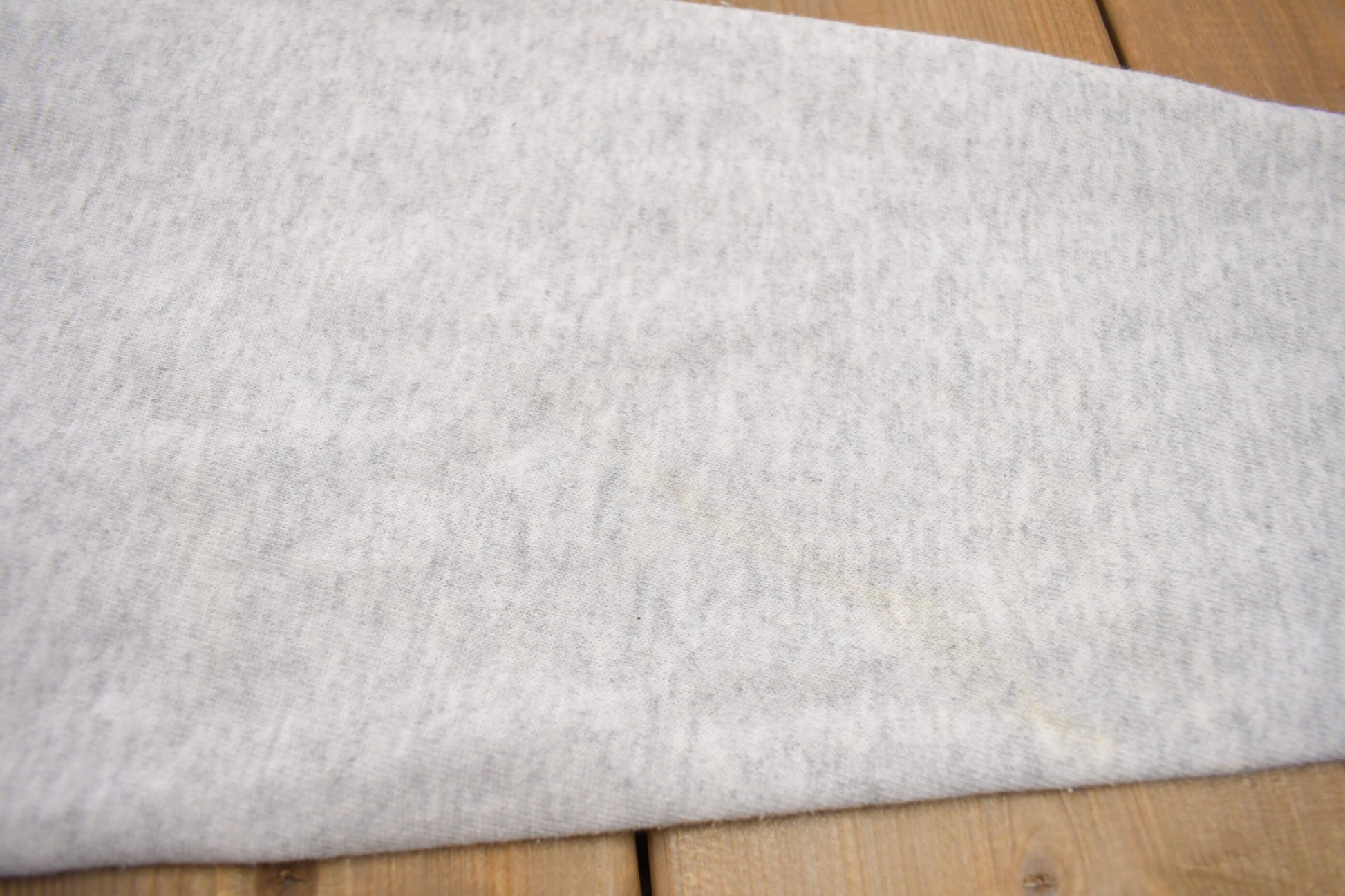 Vintage 1990s DHS Dekalb Barbs Crewneck Sweatshirt / 90s Crewneck / Made In USA / Streetwear / Grey Crewneck