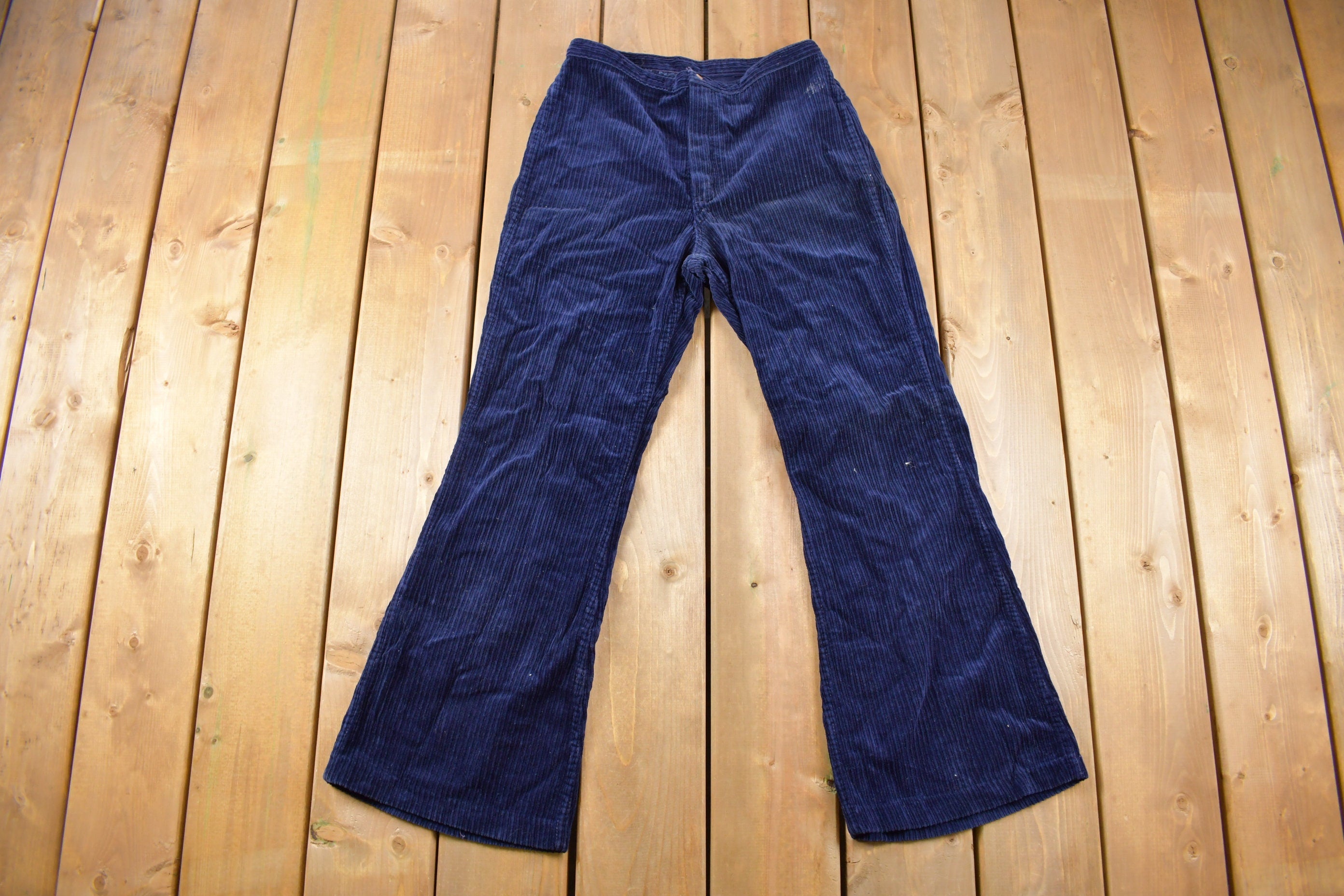 Vintage 1970s Wrangler Navy Corduroy Bell Bottom Pants Size 29 x 27