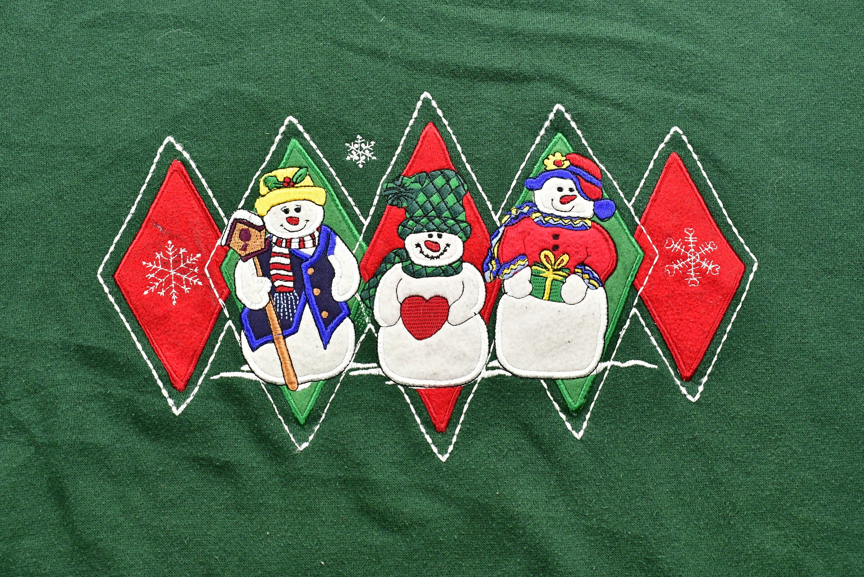 Vintage Christmas Snowman Sweater , 90s Holiday Crewneck , Winter Wear , Festive Graphic Diamond Print