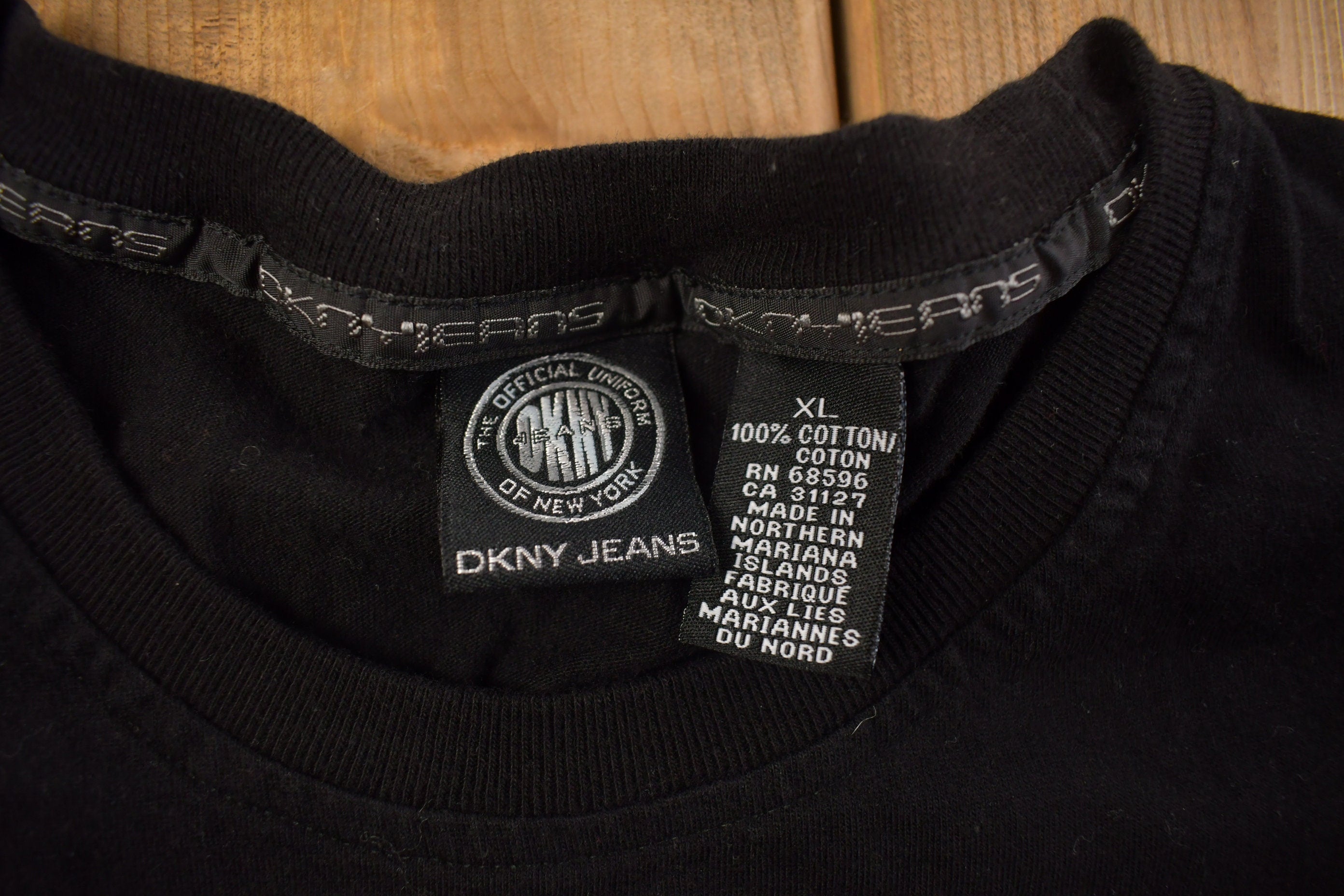 Vintage 2000s DKNY Graphic T Shirt