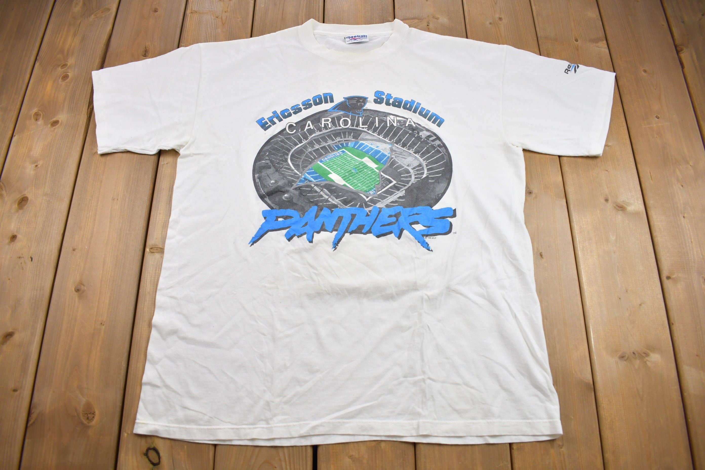 Vintage 1990s NFL Carolina Panthers Graphic T-Shirt
