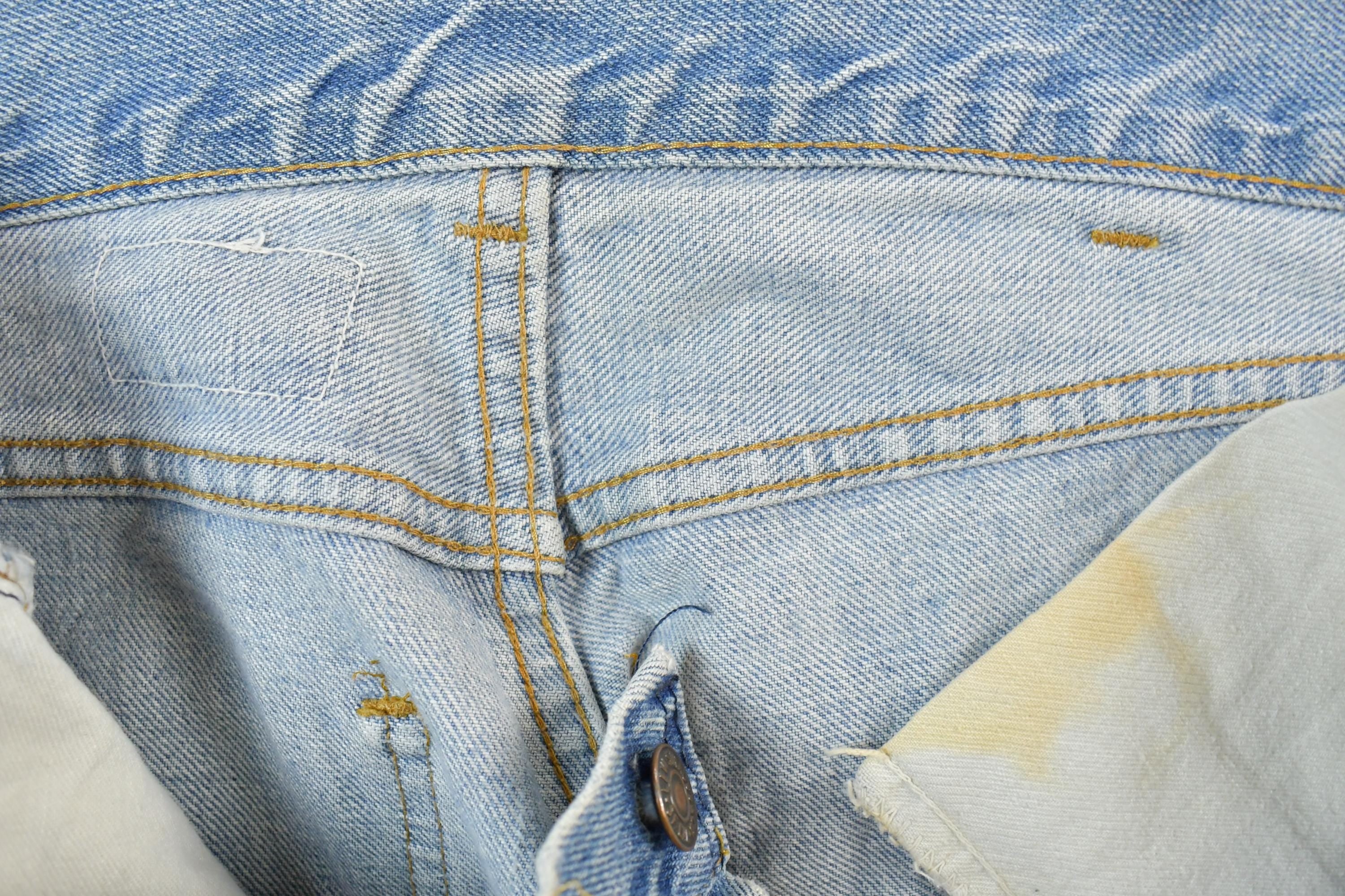 Vintage 1990s Levi Strauss Orange Tab Denim Bell Bottom Wide Leg Jeans Size 32 x 27