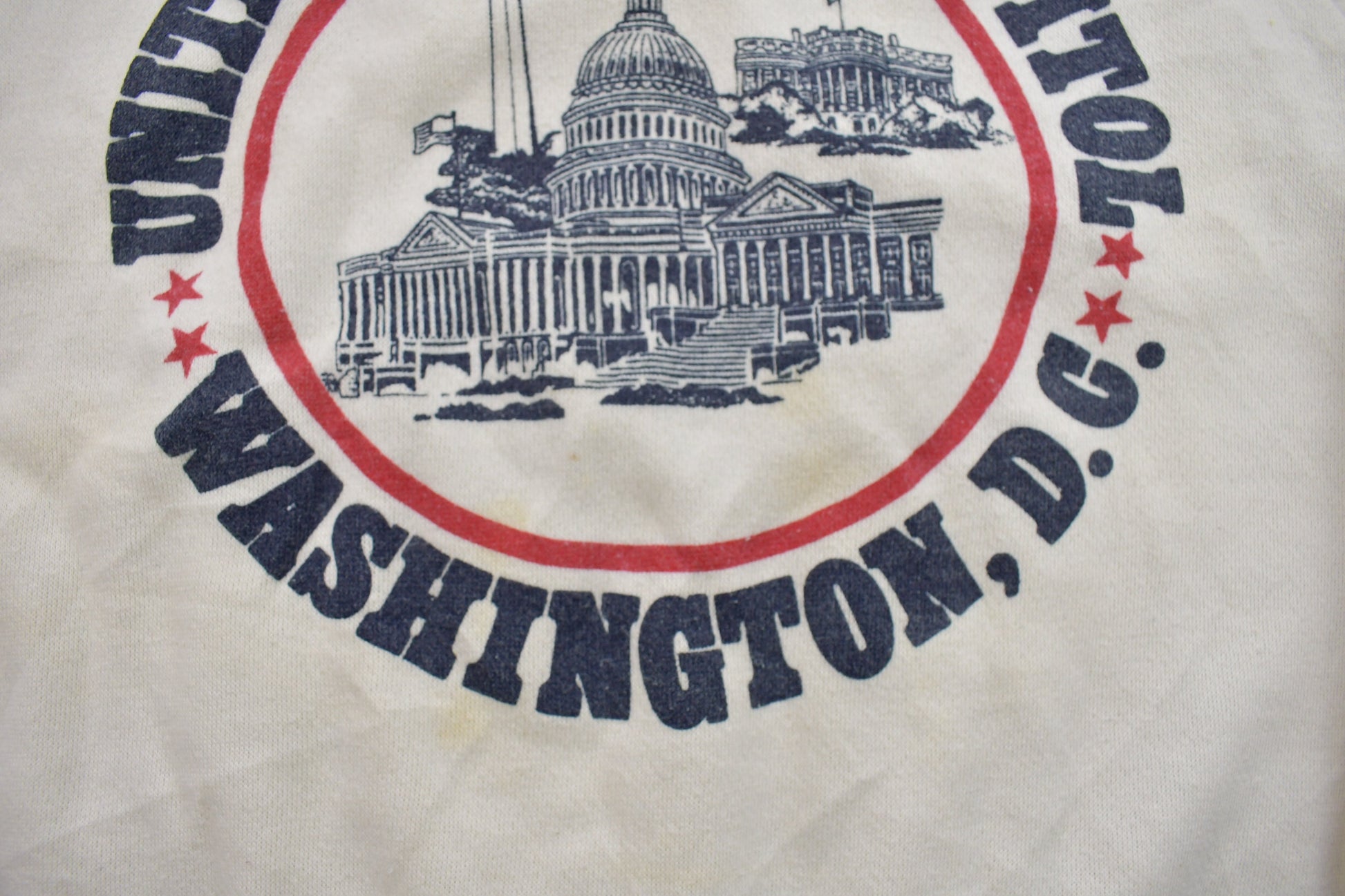 Vintage 1980s Washington D.C Crewneck Sweatshirt / Yellowing / Stained / 80s Crewneck / Made In USA / Essential / Streetwear / 80s