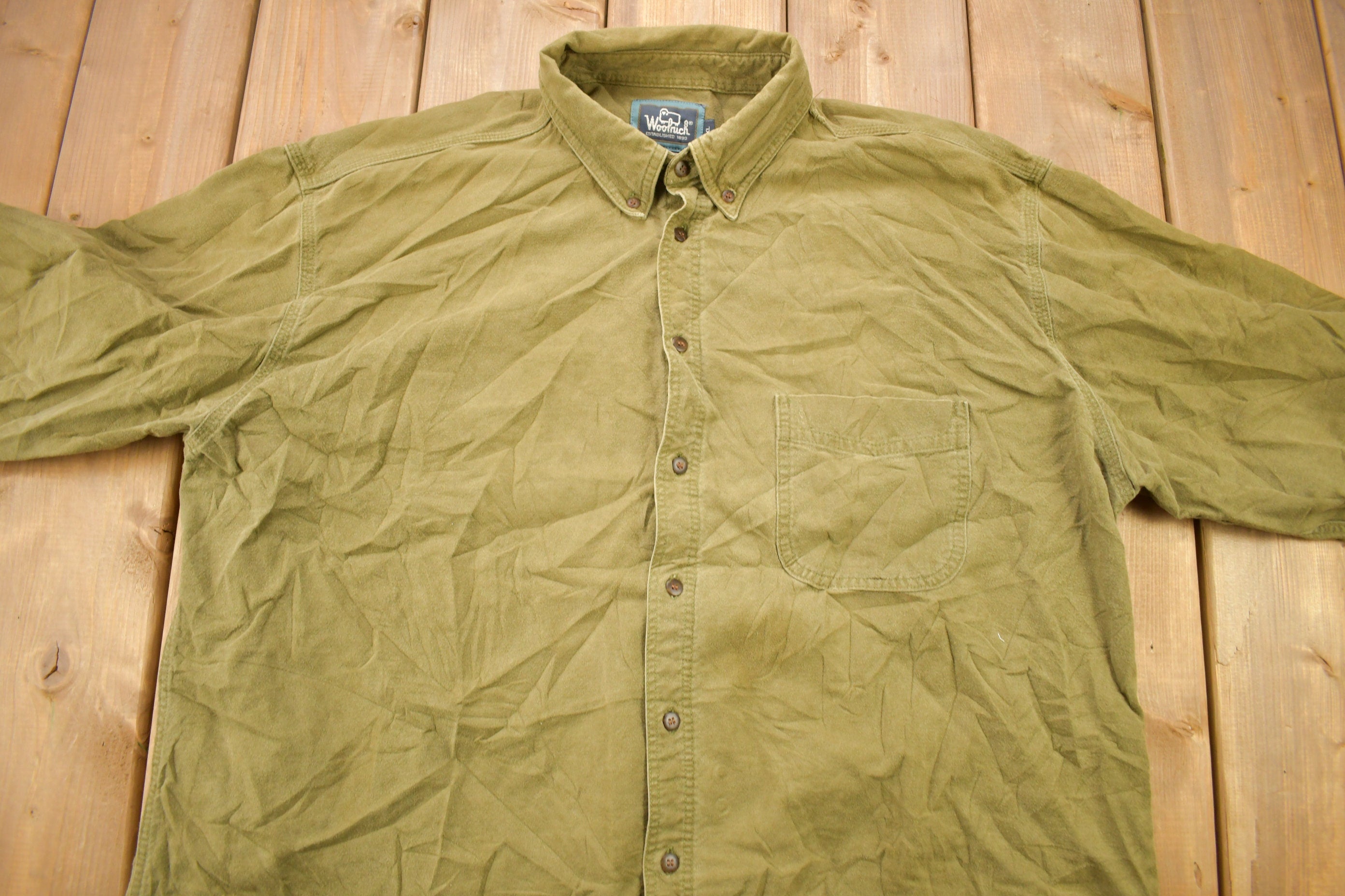 Vintage 1990s Olive Green Blank Woolrich Button Up Shirt
