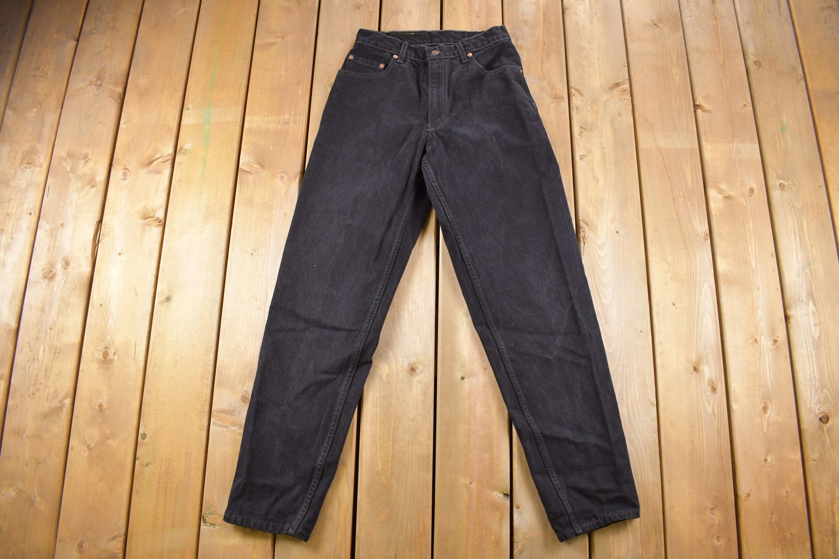 Vintage 1990s Levi's 560 Red Tab Black Denim Jeans Size 26 x 32
