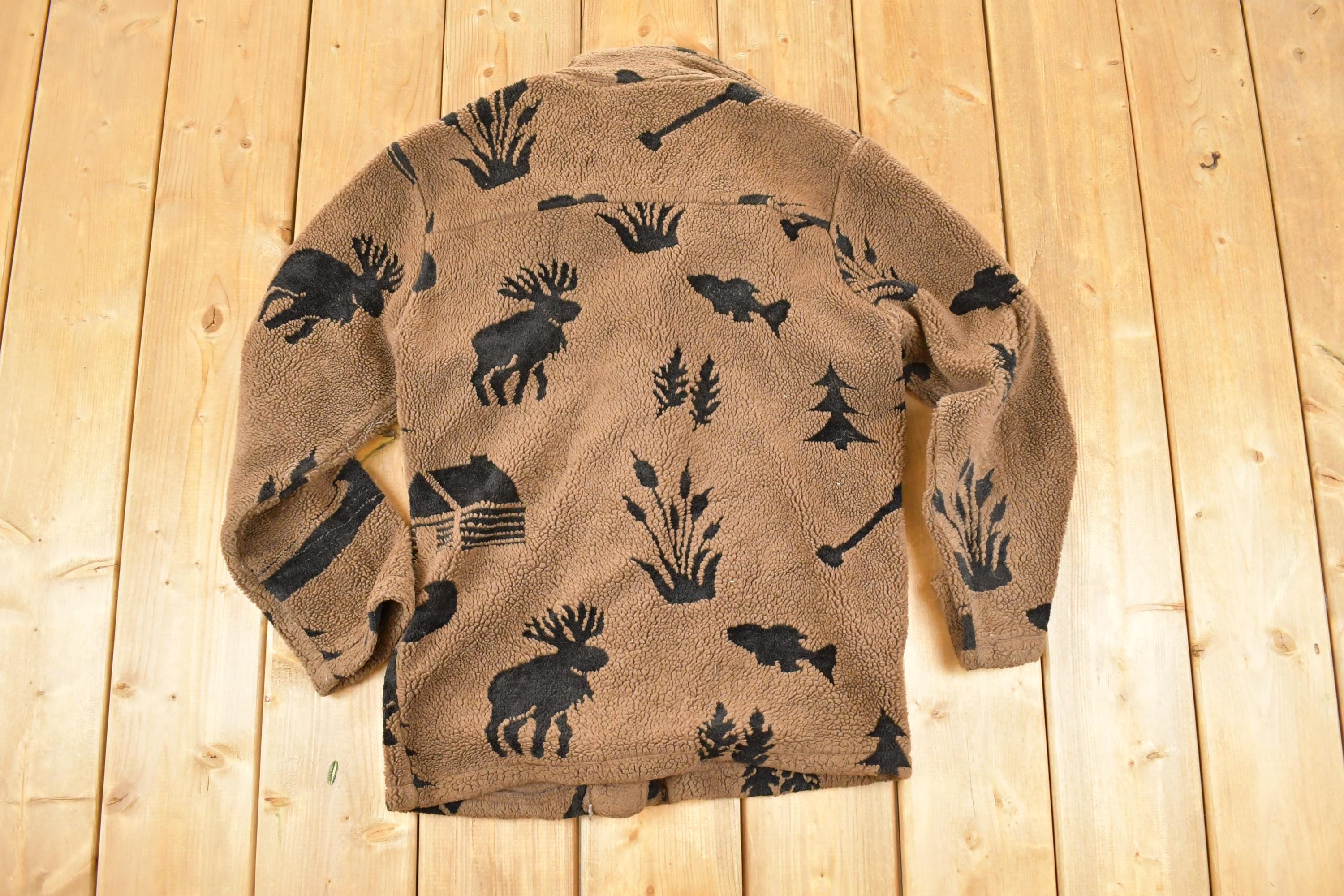 Vintage 1990s David Paul New York Forest Friends AOP Fleece Outdoorsman Sweater Mens S