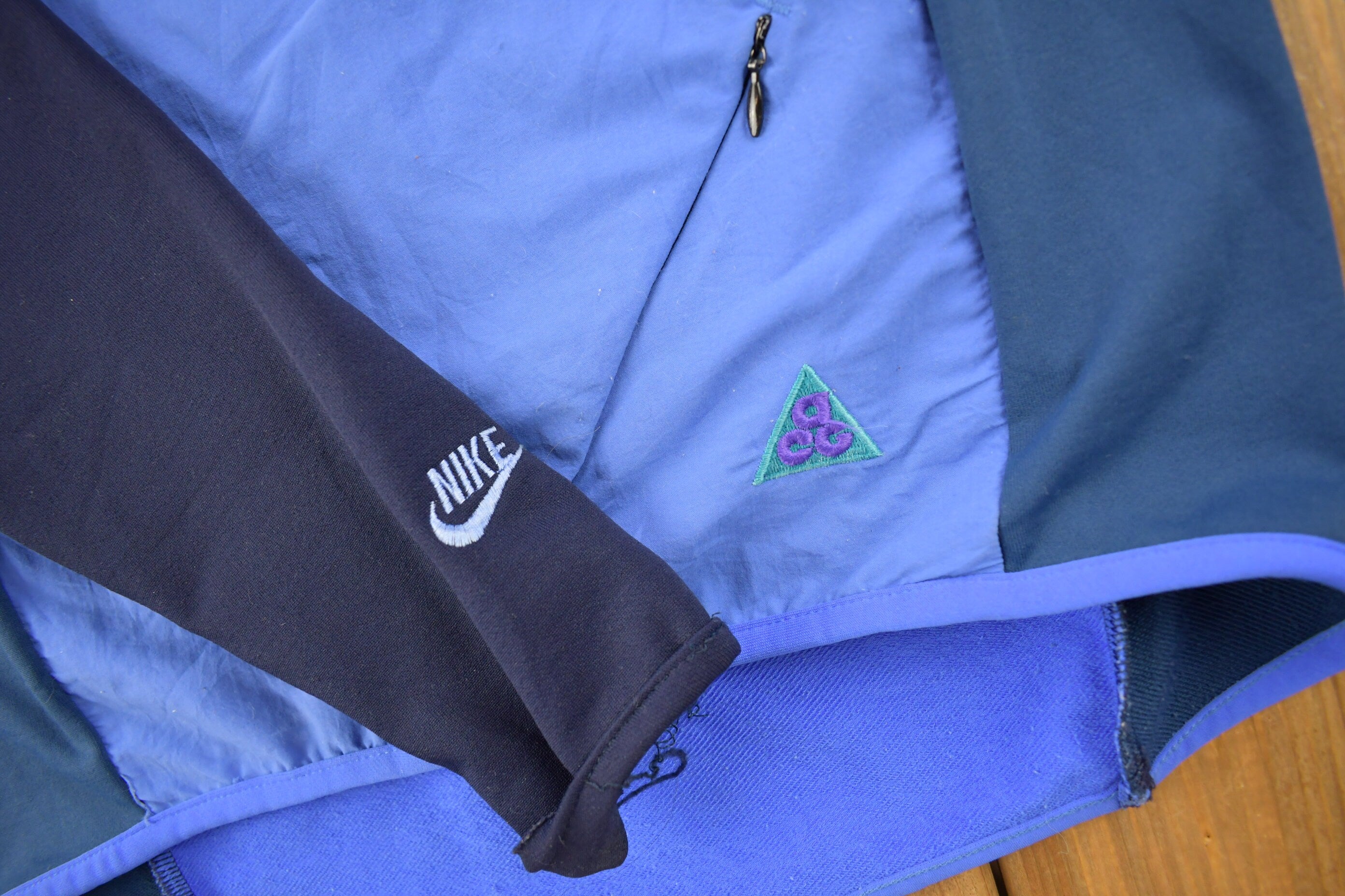 Vintage 1990s Nike ACG Quarter Zip Spandex Runner's Shirt