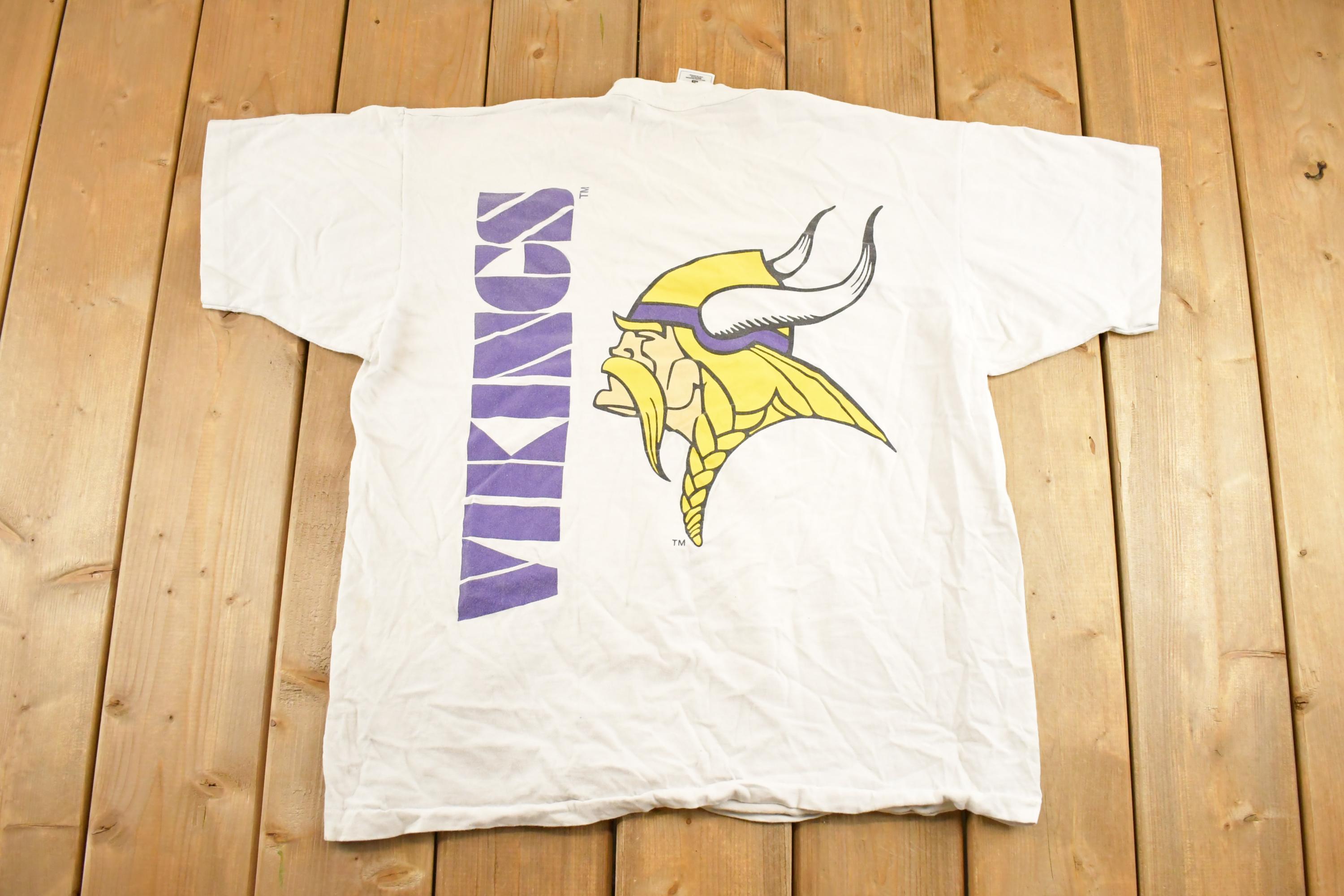 Vintage 1990's Minnesota Vikings Miller Lite NFL T Shirt Men's L / Football Fan Apparel / 1990s Sportswear / Single Stitch Tee