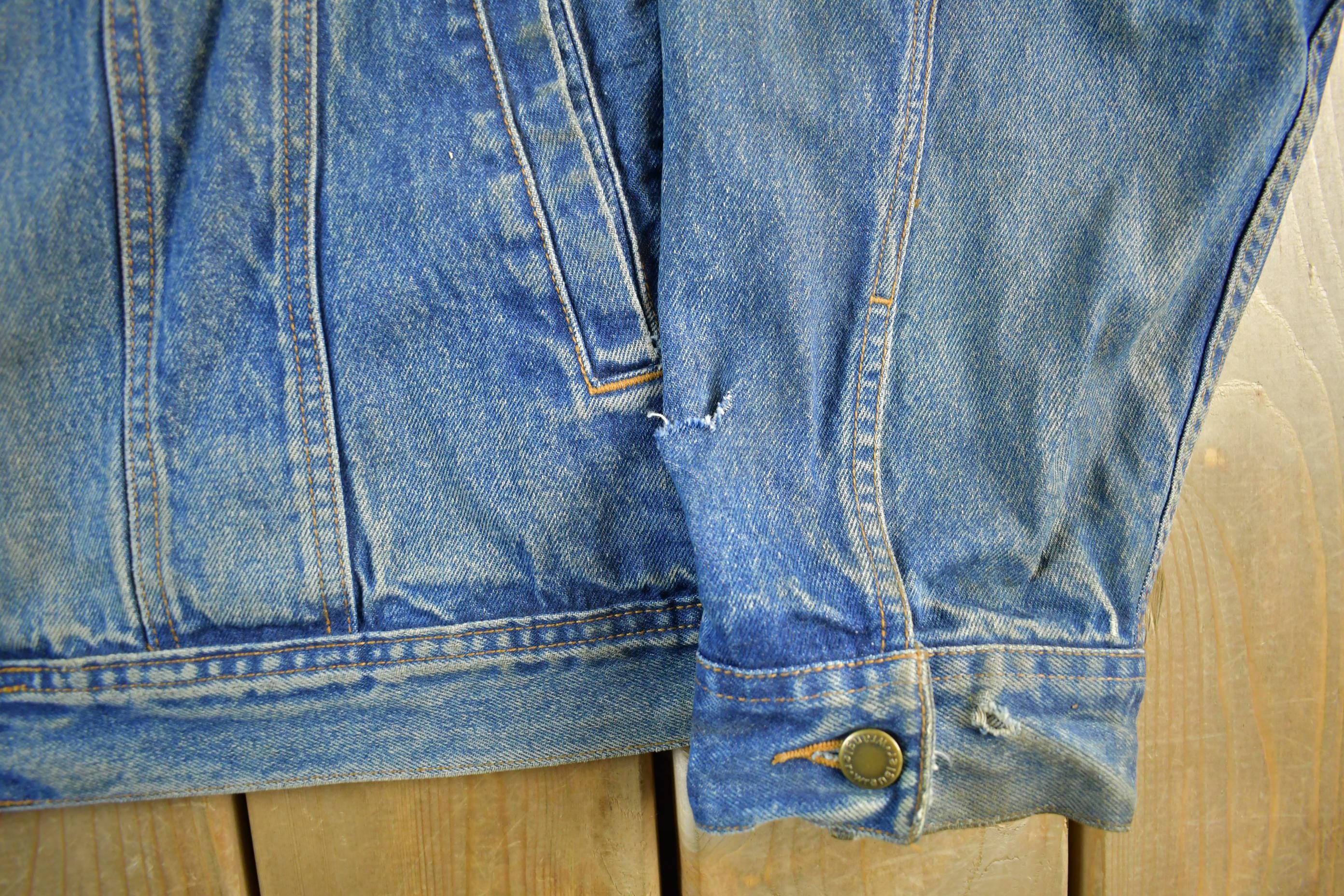 Vintage 1990s Wrangler Rugged Wear Denim Jean Trucker Jacket Men's 2XL